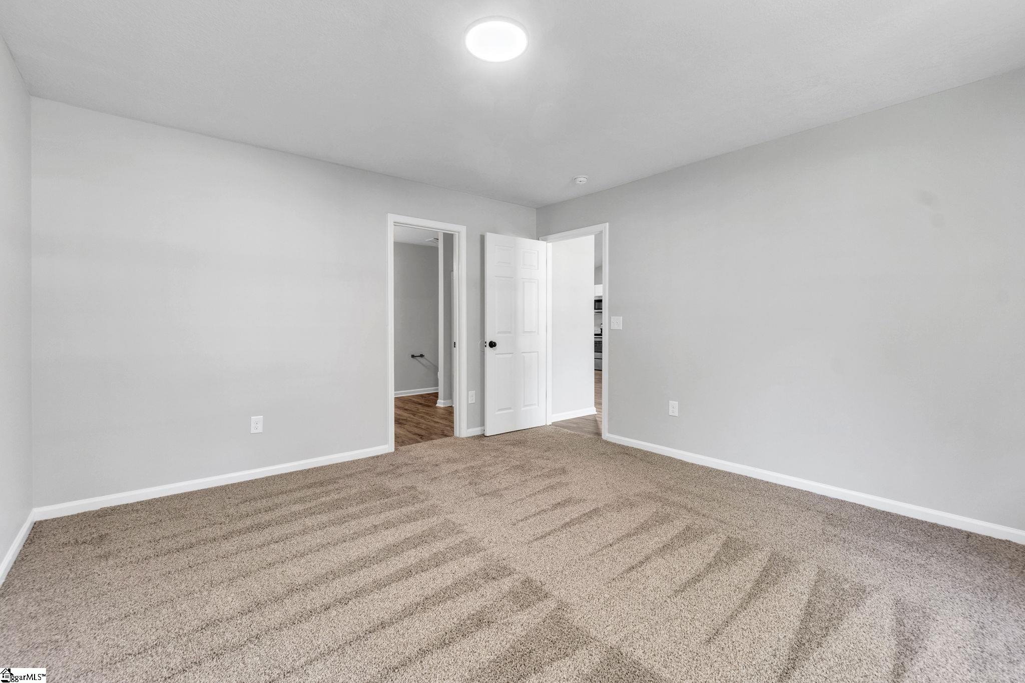 18 Backwater Way Greenville, SC 29611