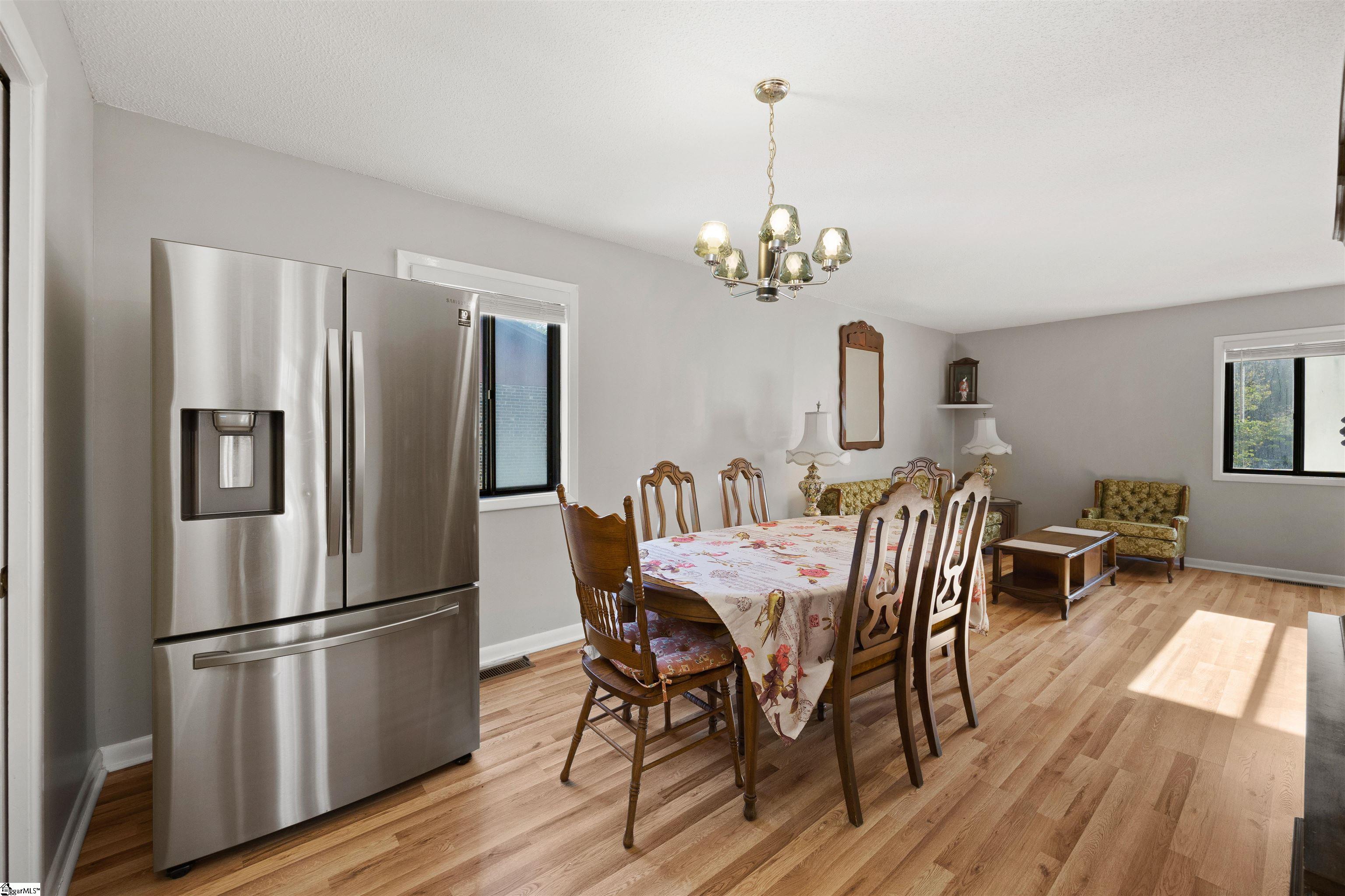 1105 Charter Oak Drive Taylors, SC 29687-4404