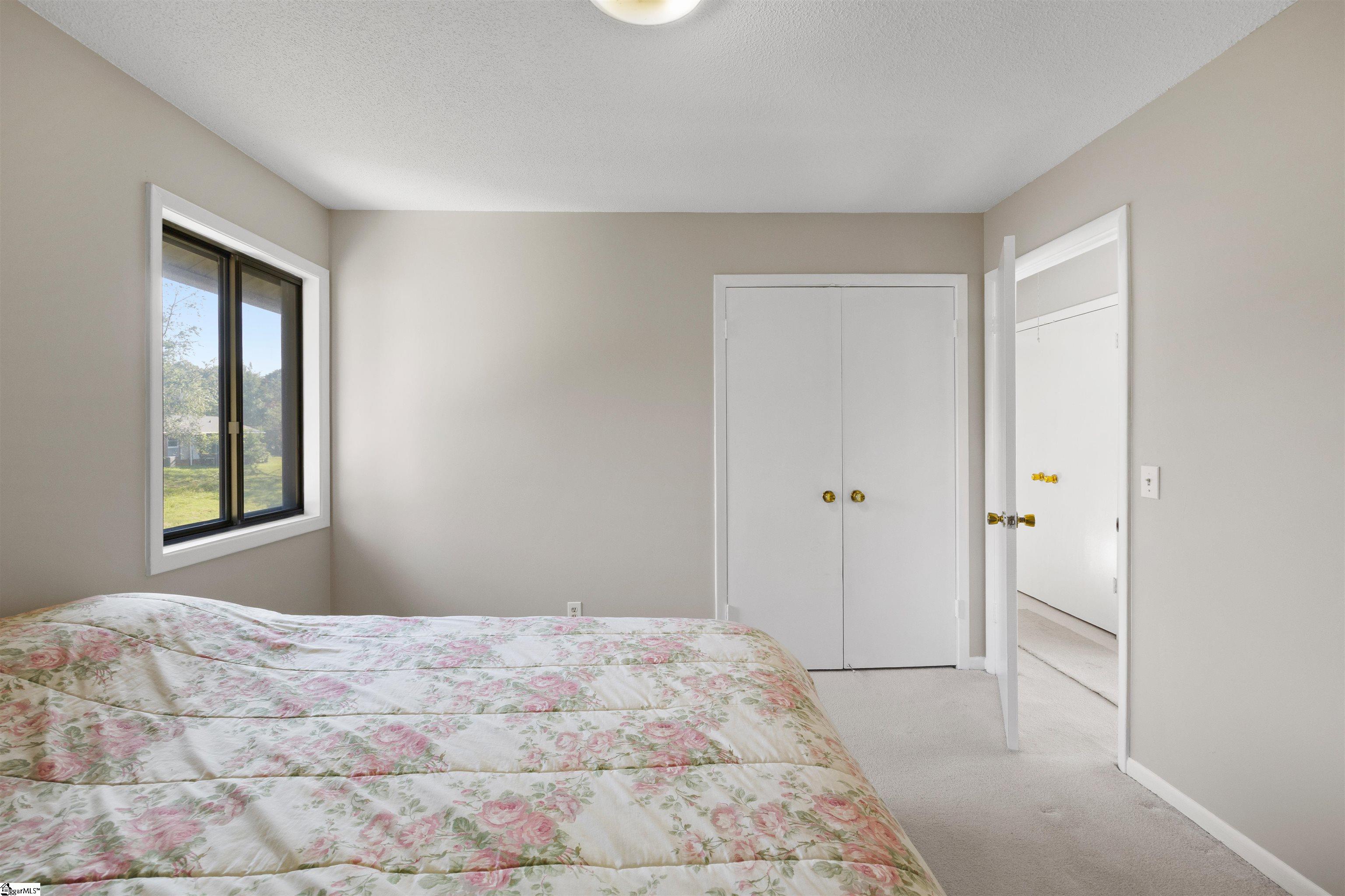1105 Charter Oak Drive Taylors, SC 29687-4404