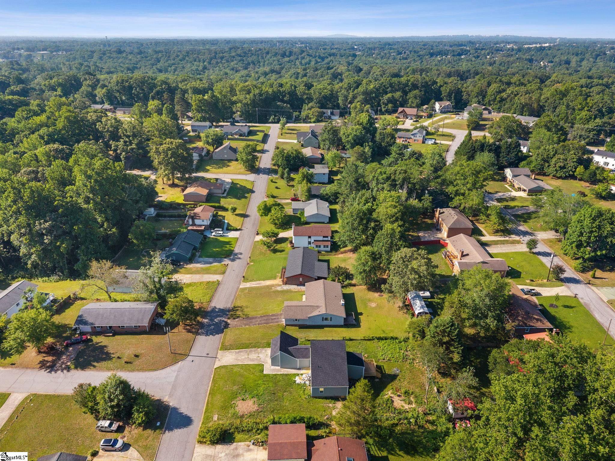 1105 Charter Oak Drive Taylors, SC 29687-4404