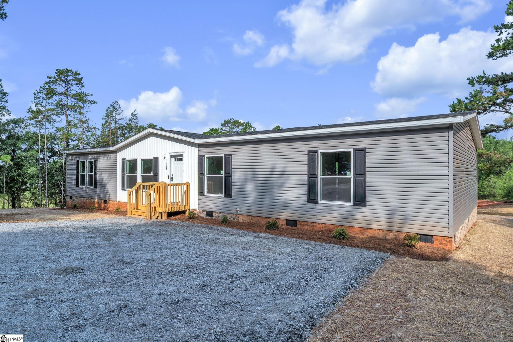 1120 Evergreen Church Road Starr, SC 29684