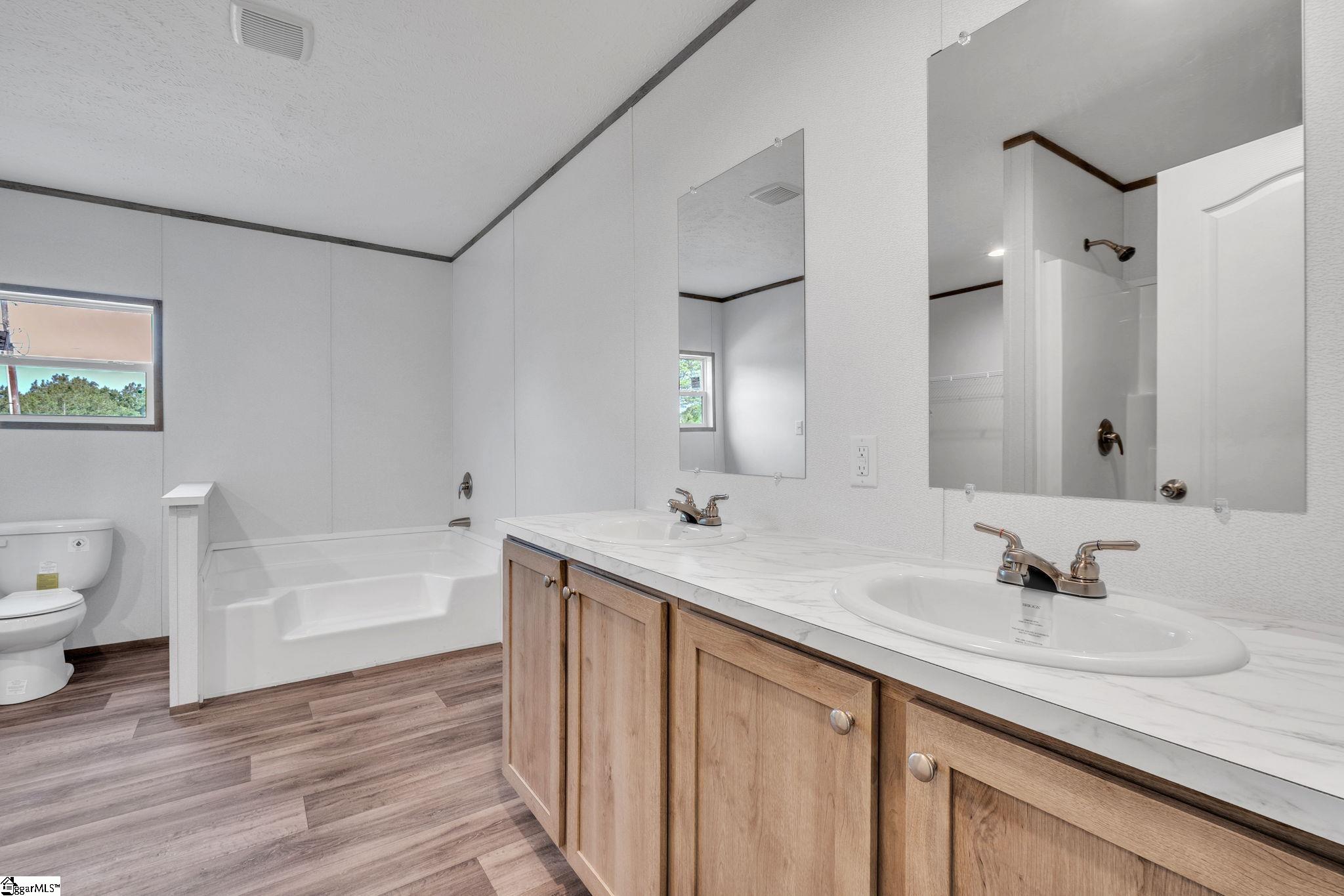 1120 Evergreen Church Road Starr, SC 29684