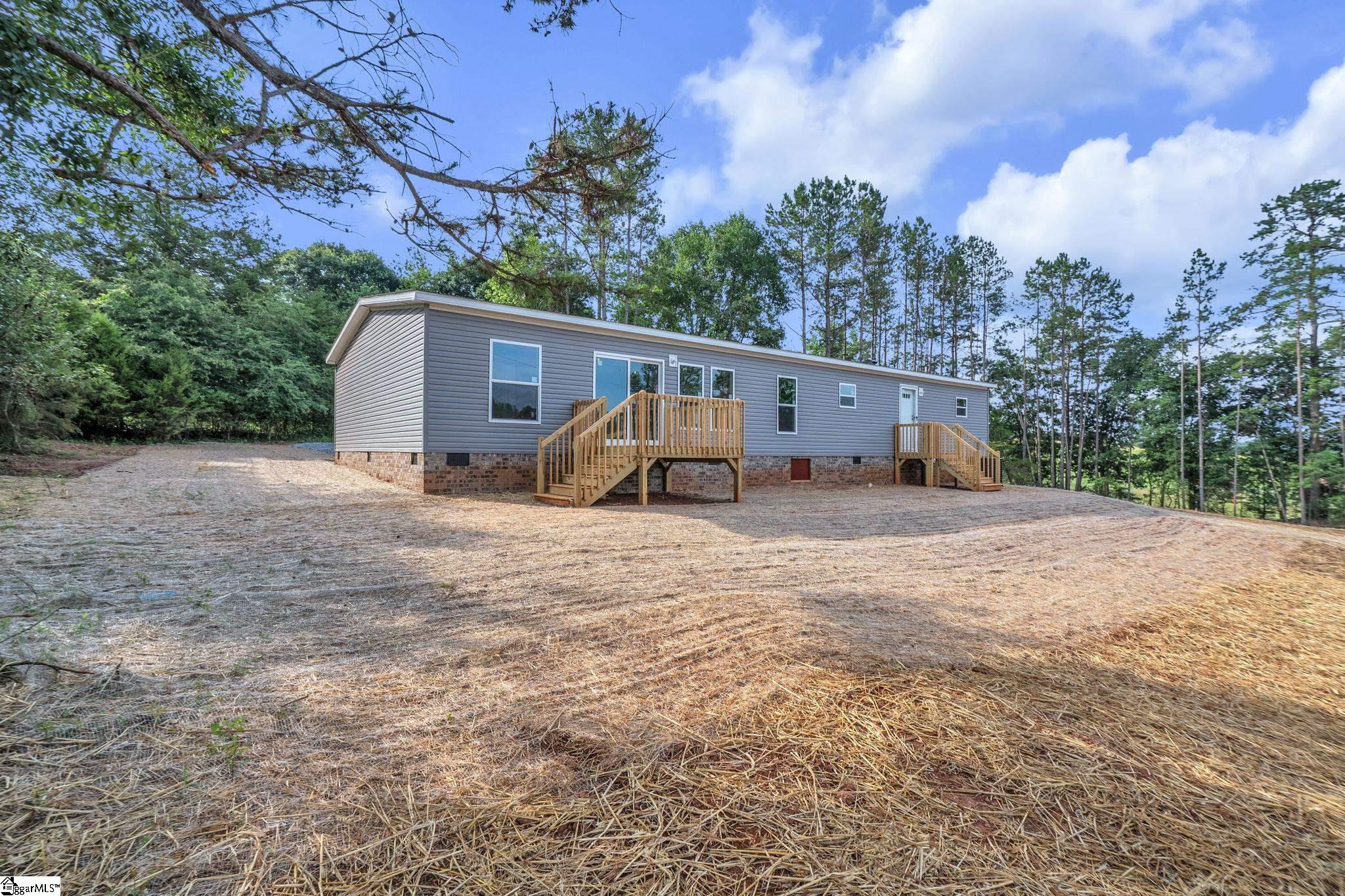 1120 Evergreen Church Road Starr, SC 29684