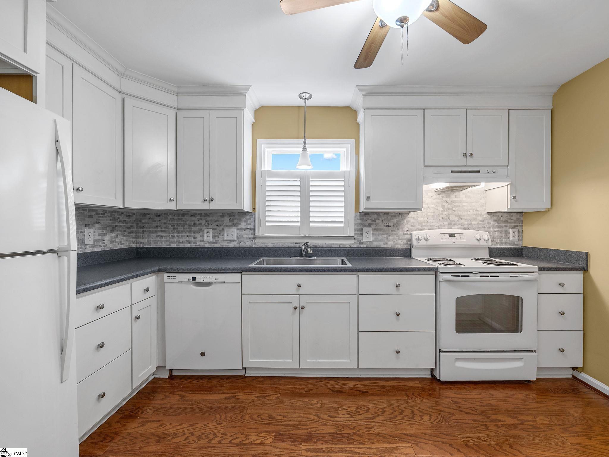 106 Buckstone Lane Spartanburg, SC 29307