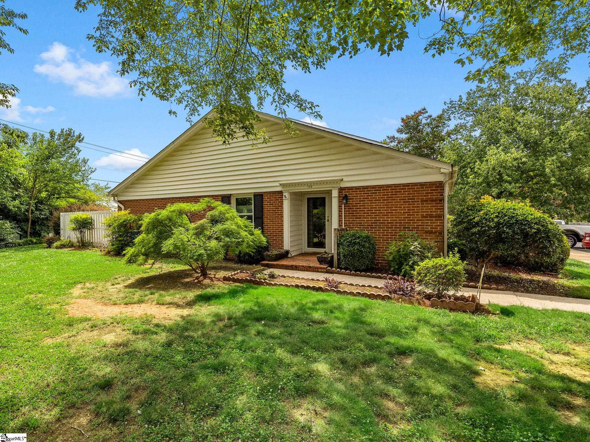 106 Buckstone Lane Spartanburg, SC 29307