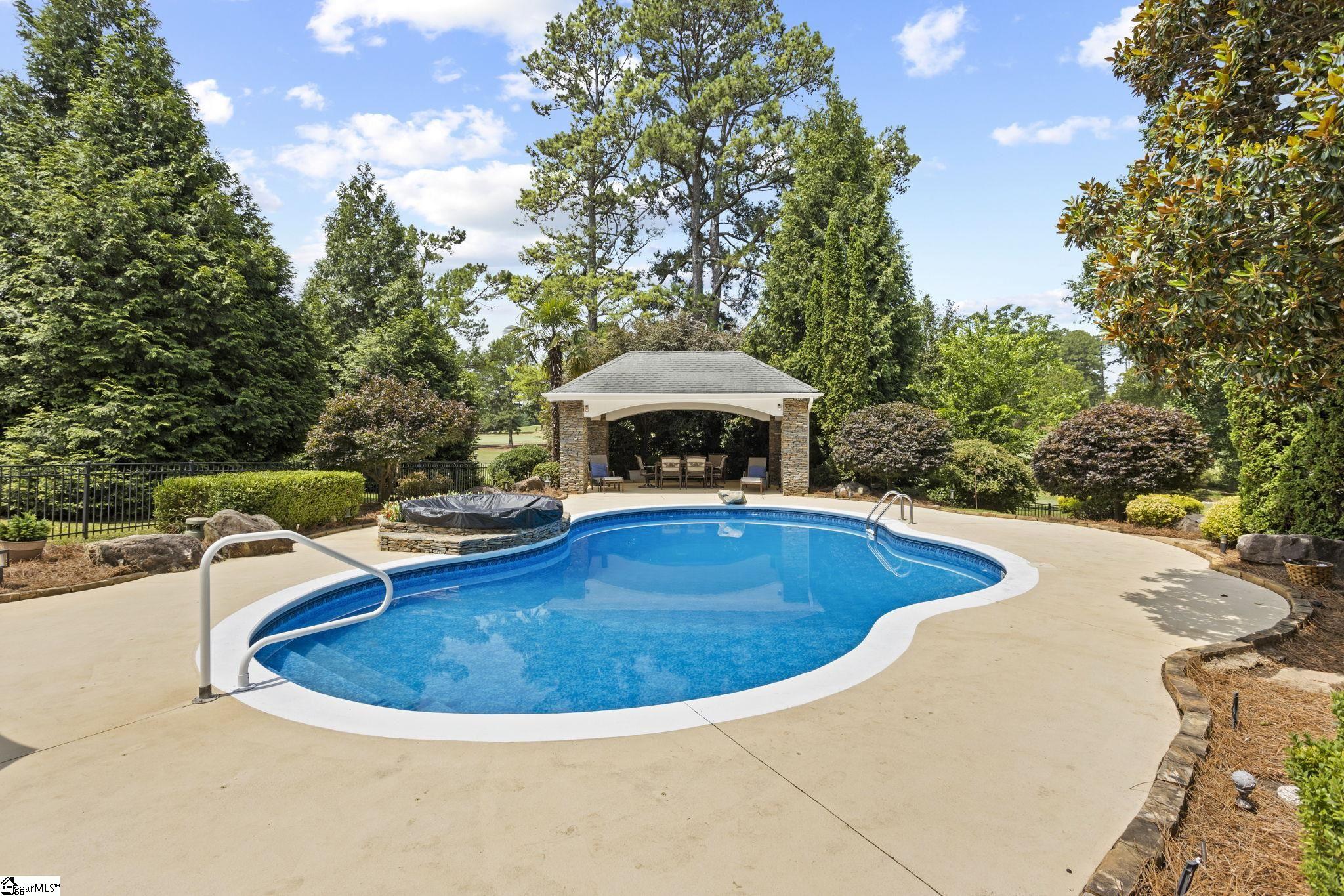 752 Three Wood Lane Woodruff, SC 29388