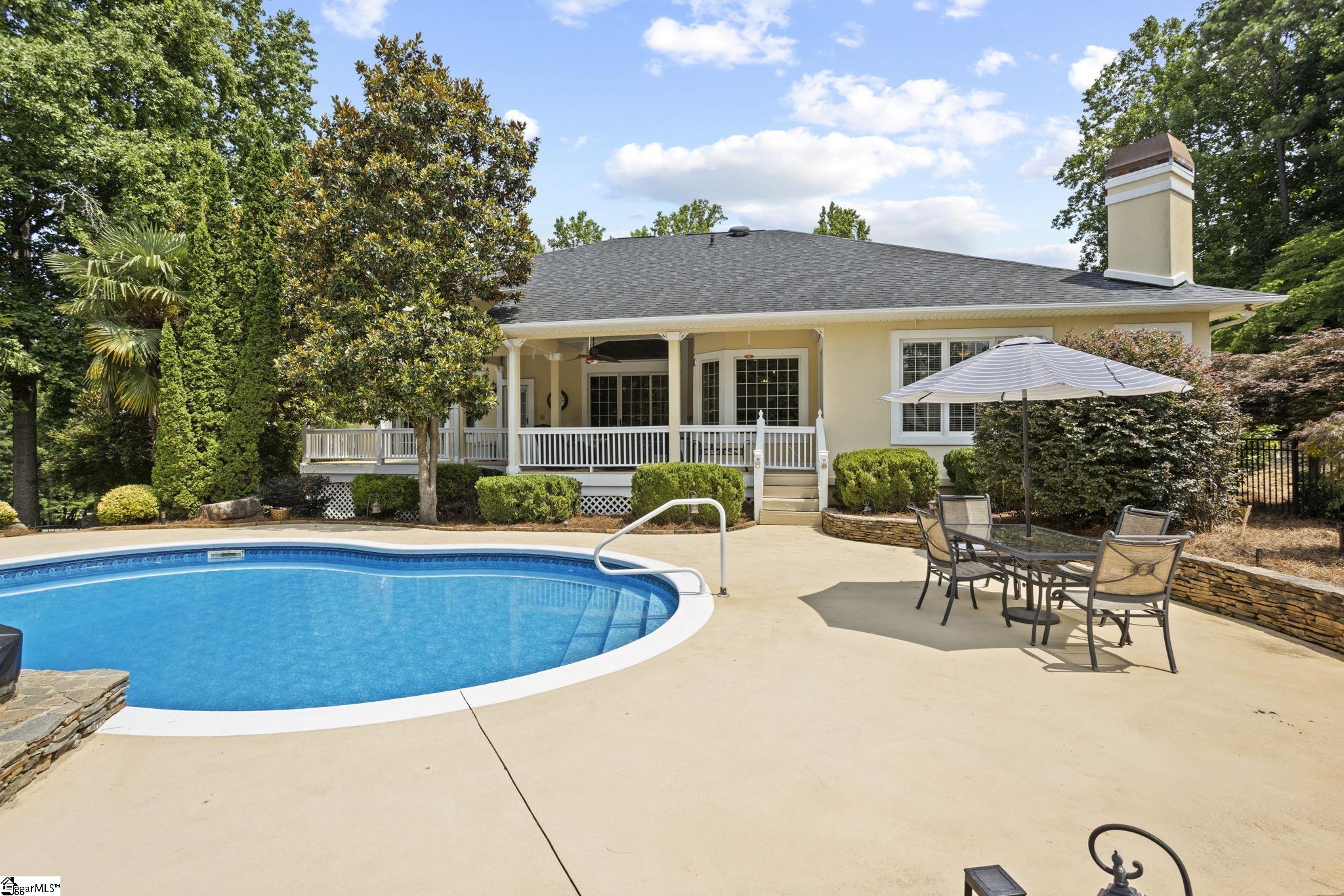 752 Three Wood Lane Woodruff, SC 29388