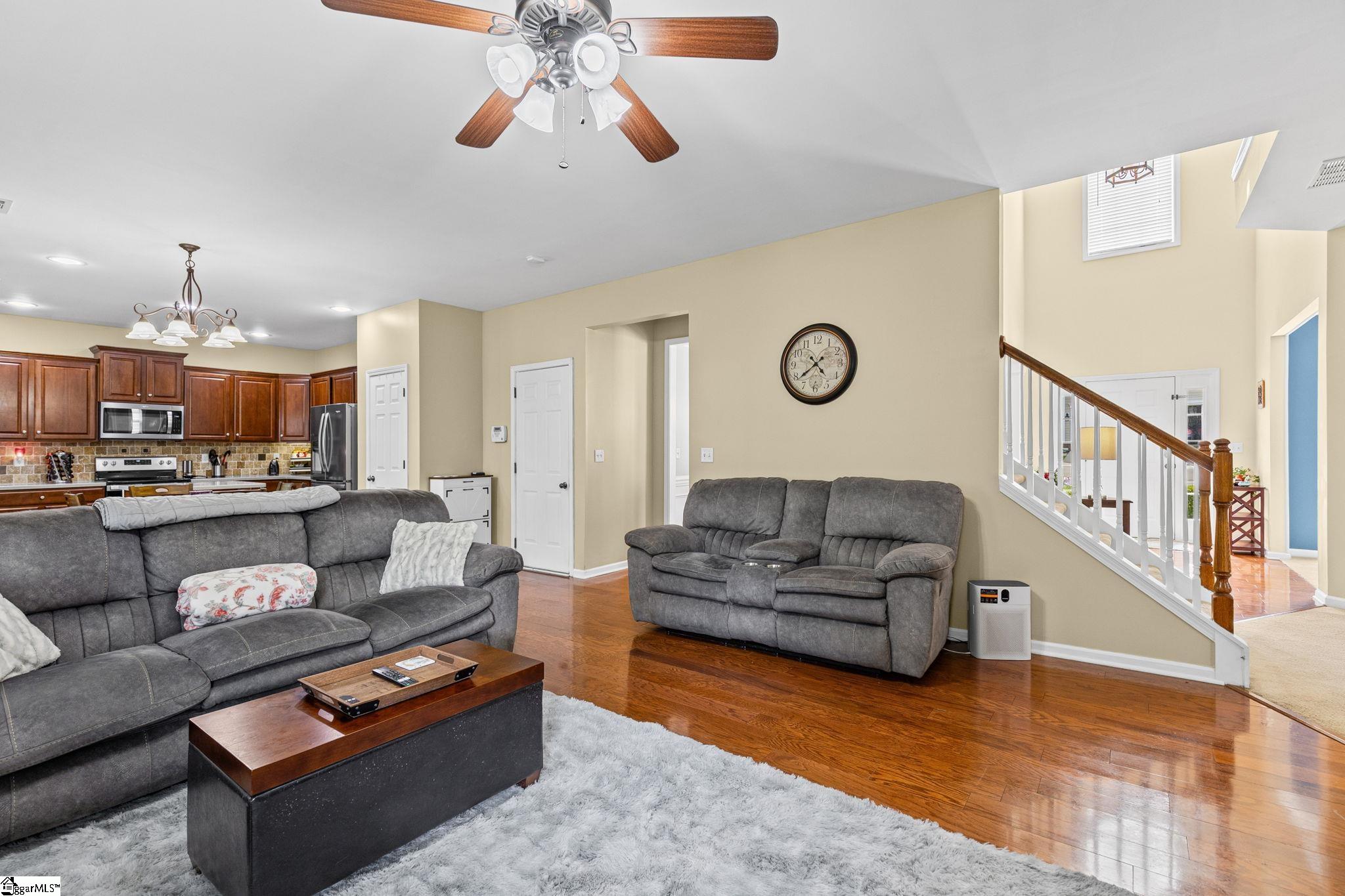 184 Heritage Point Drive Simpsonville, SC 29681