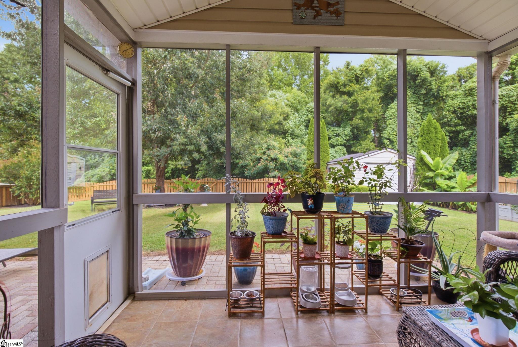 184 Heritage Point Drive Simpsonville, SC 29681