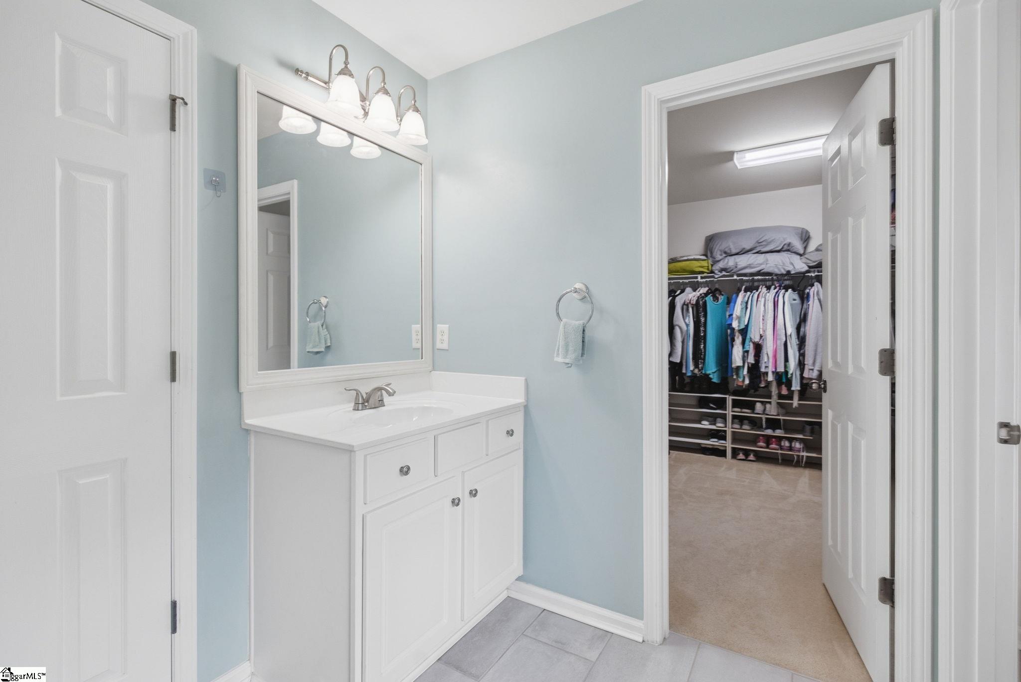 184 Heritage Point Drive Simpsonville, SC 29681