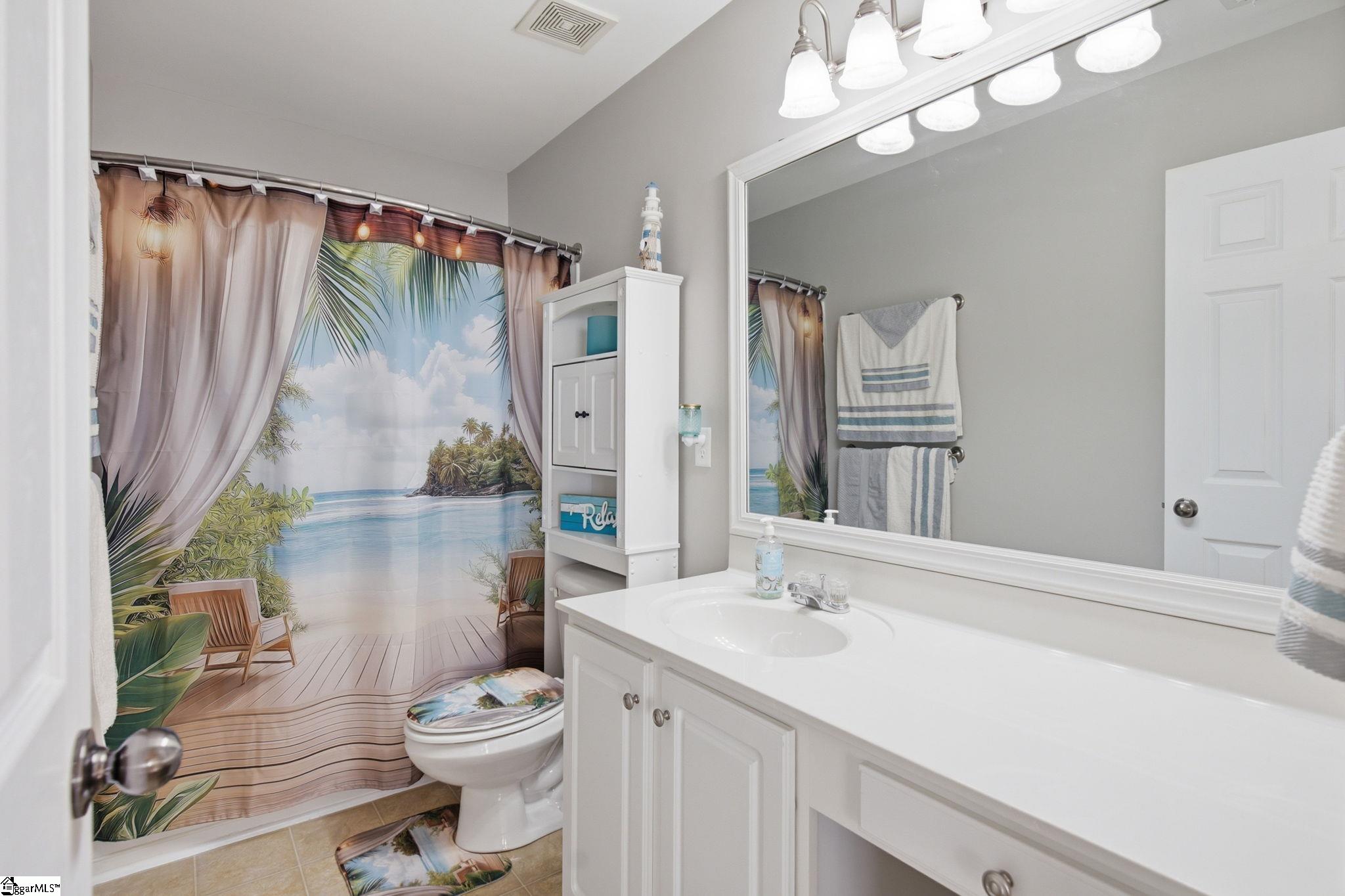 184 Heritage Point Drive Simpsonville, SC 29681