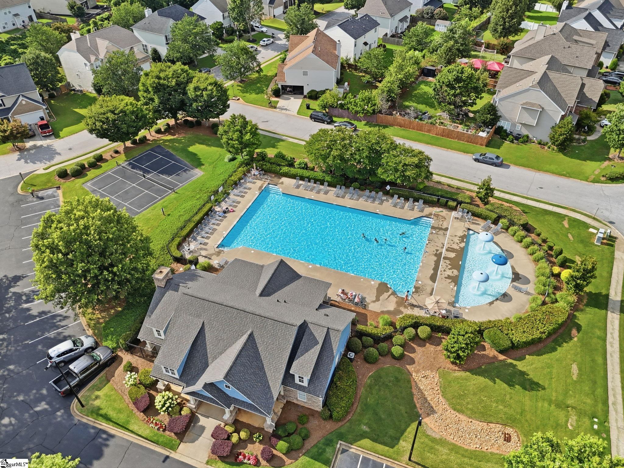 184 Heritage Point Drive Simpsonville, SC 29681
