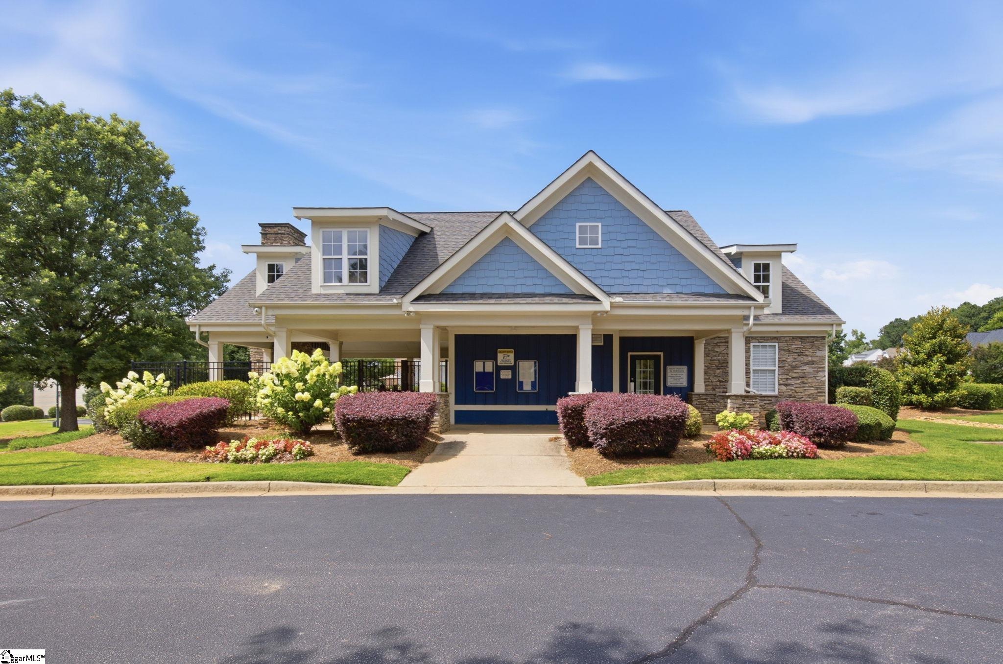 184 Heritage Point Drive Simpsonville, SC 29681