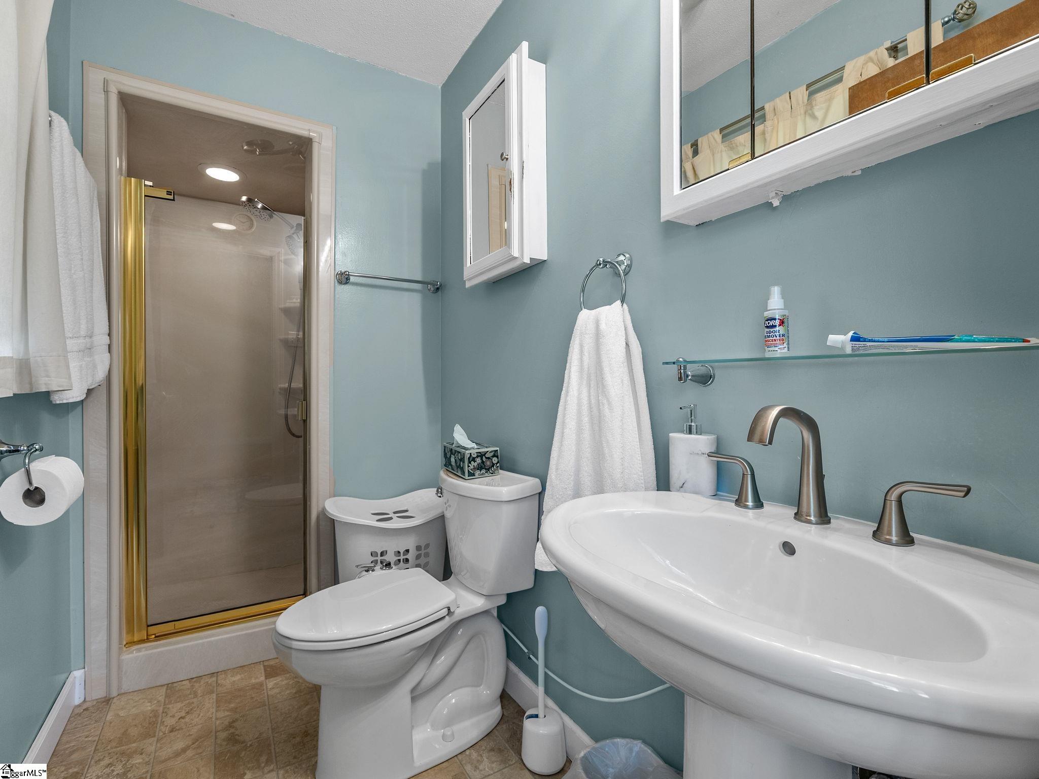 112 Oakwood Drive Lyman, SC 29365