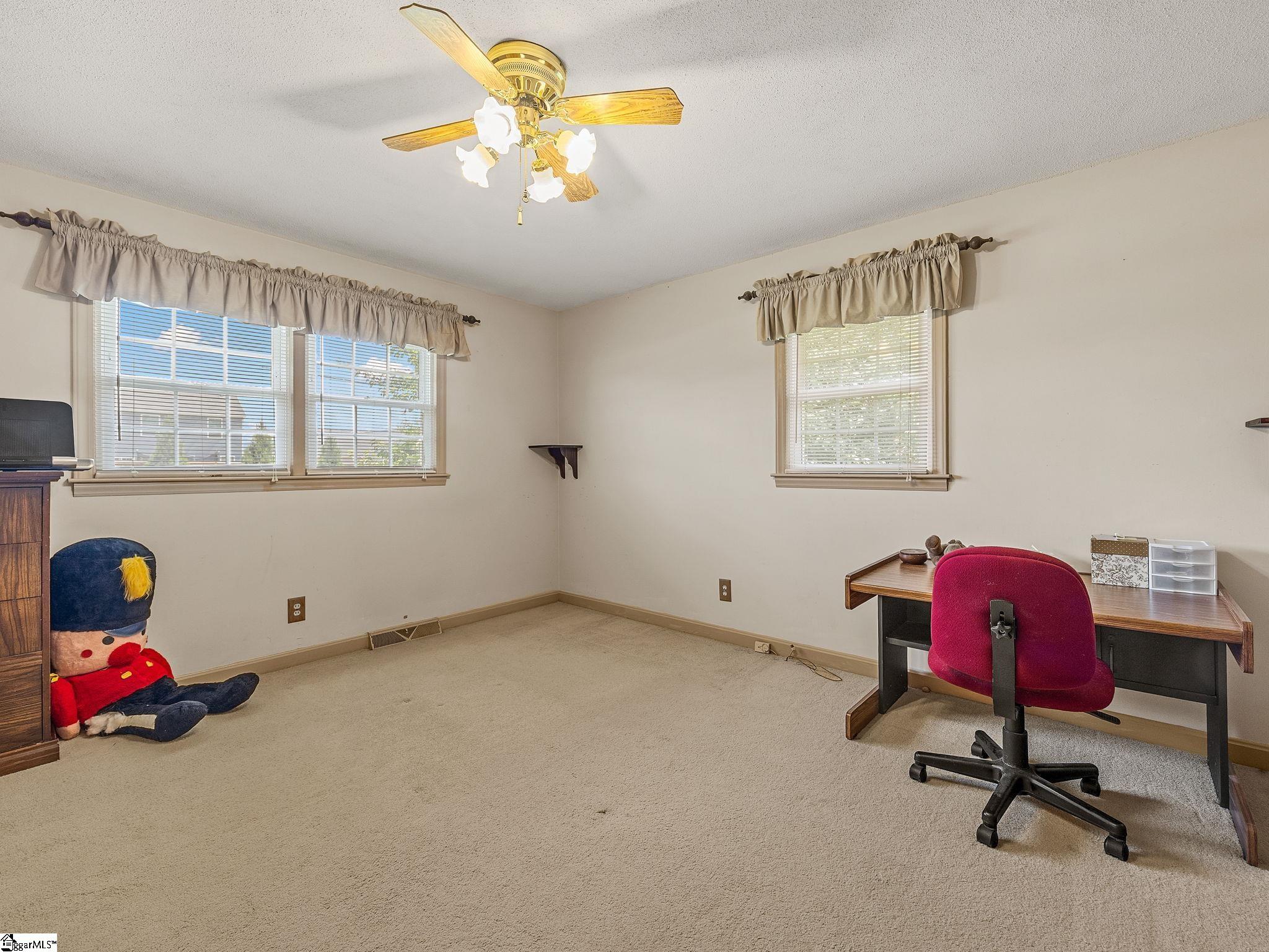 112 Oakwood Drive Lyman, SC 29365