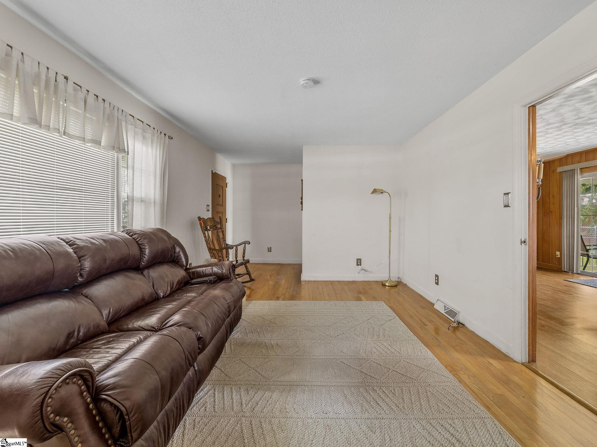 112 Oakwood Drive Lyman, SC 29365
