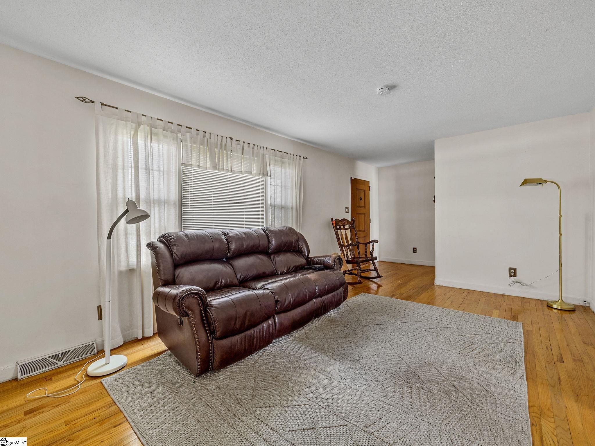 112 Oakwood Drive Lyman, SC 29365