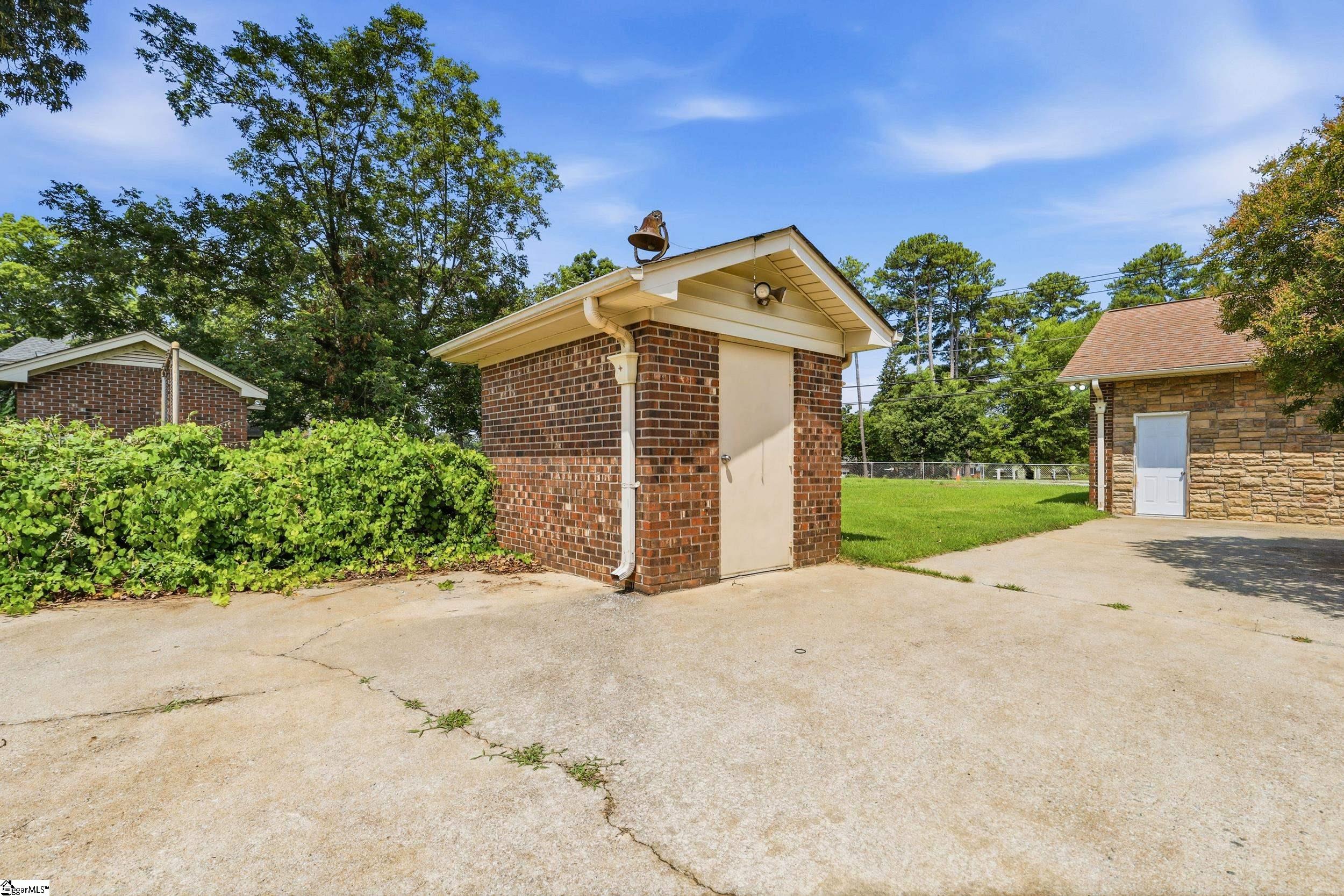 2401 Old Easley Bridge Road Greenville, SC 29611-5216