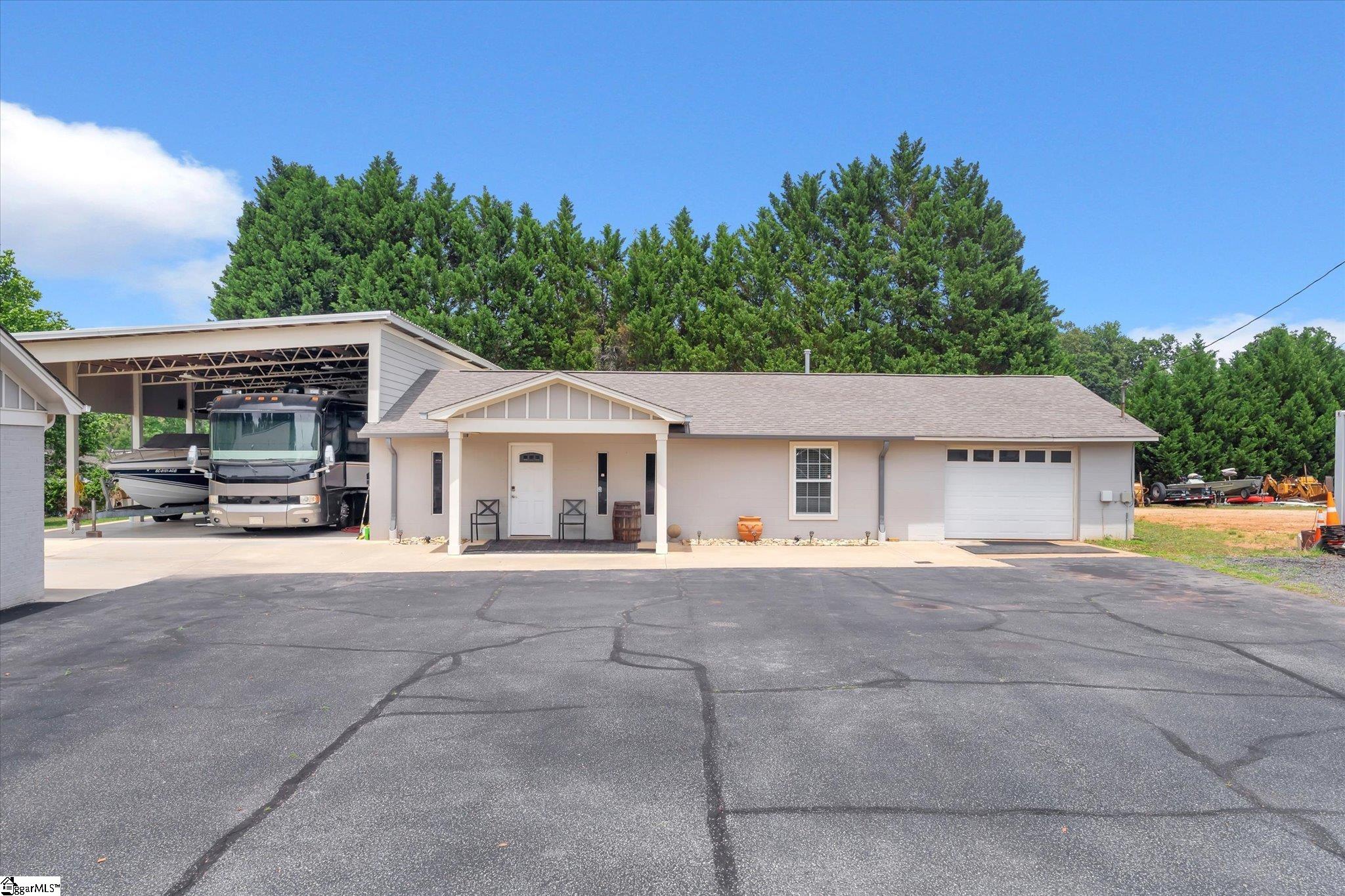 3202 Locust Hill Road Taylors, SC 29687