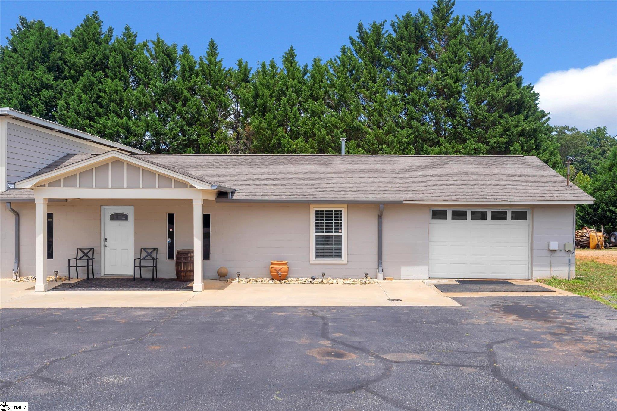 3202 Locust Hill Road Taylors, SC 29687