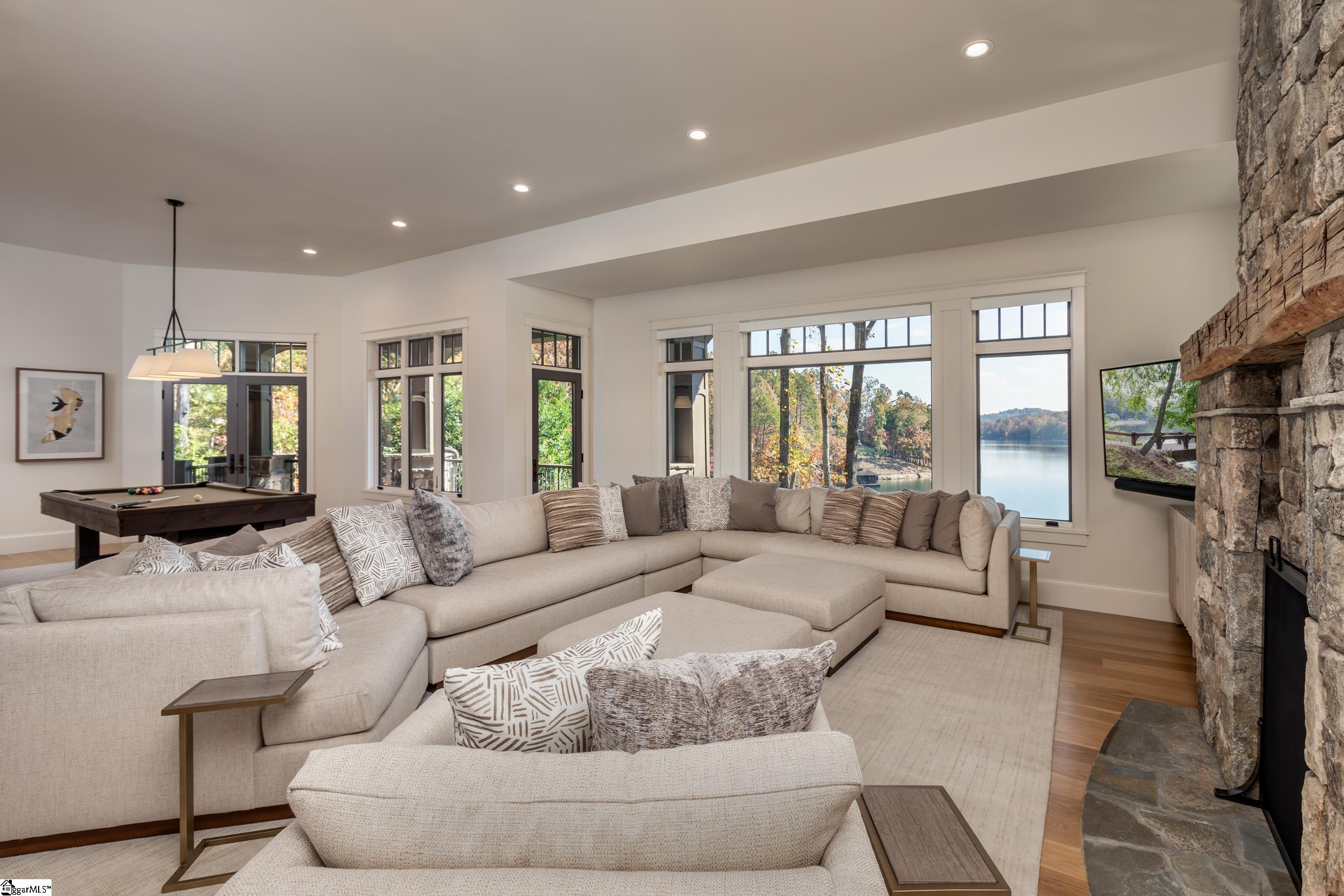 117 E Fort George Way Sunset, SC 29685