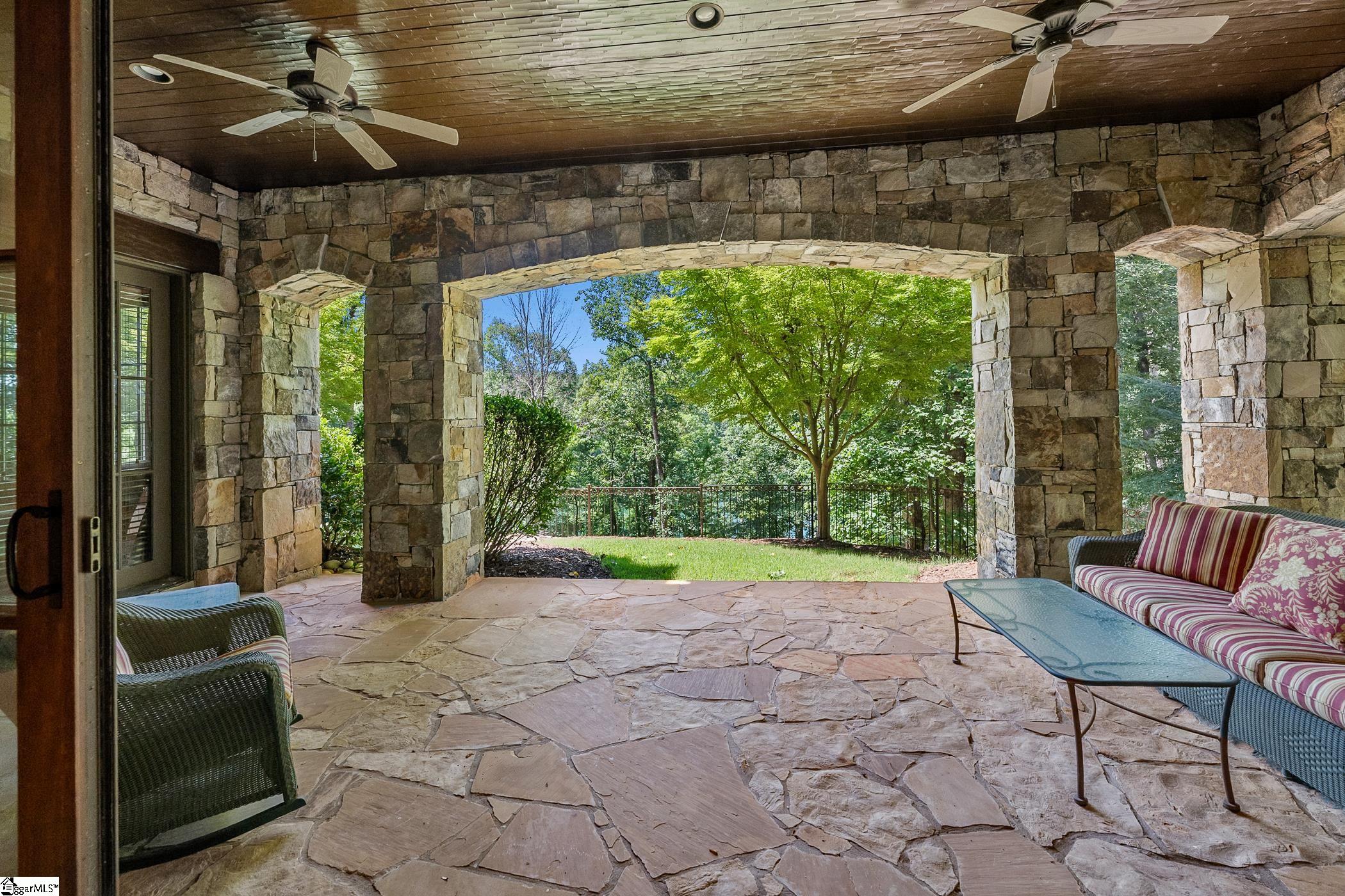 158 Ridge Top Lane Salem, SC 29676