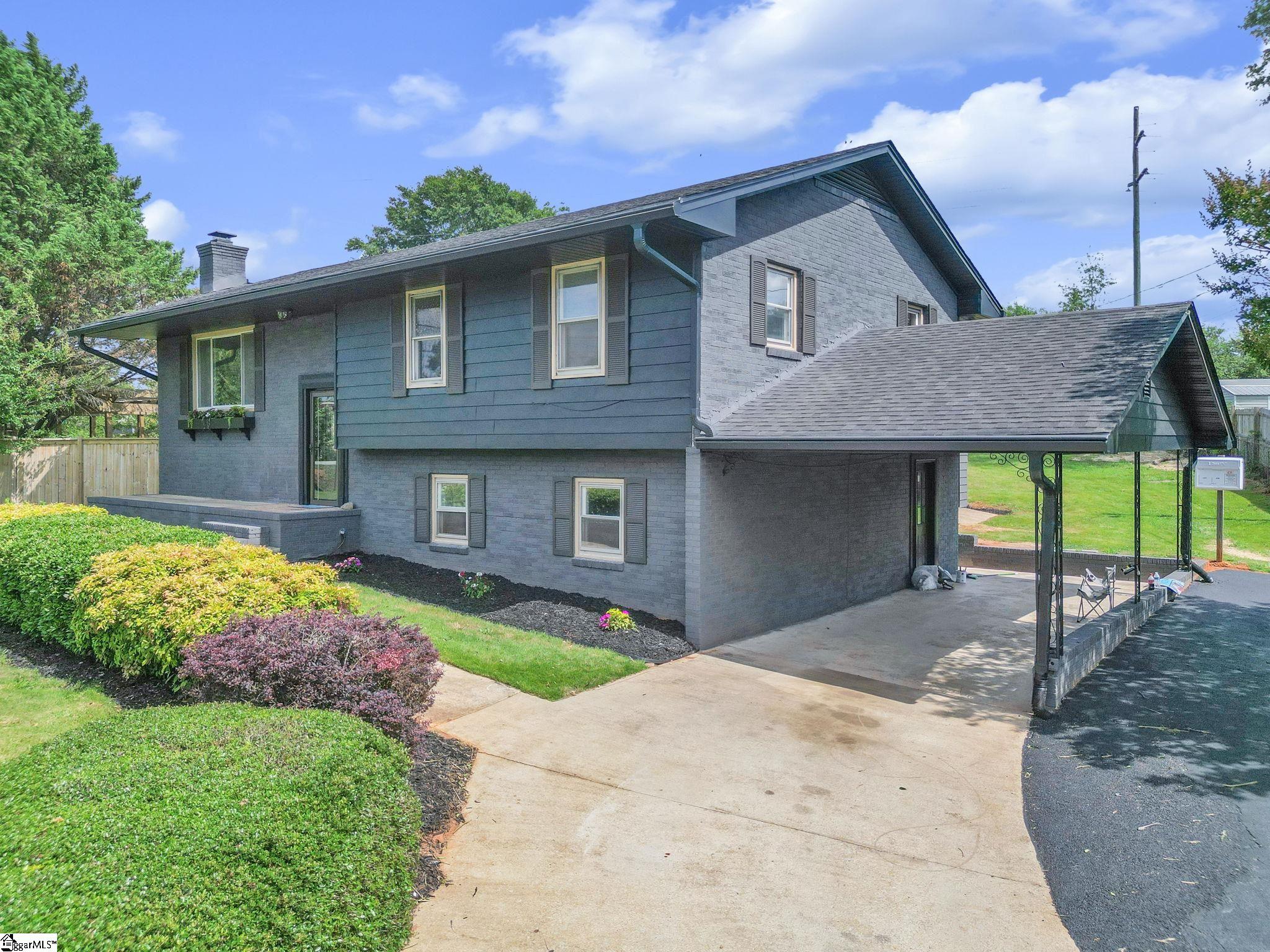 1 W Golden Strip Drive Mauldin, SC 29662
