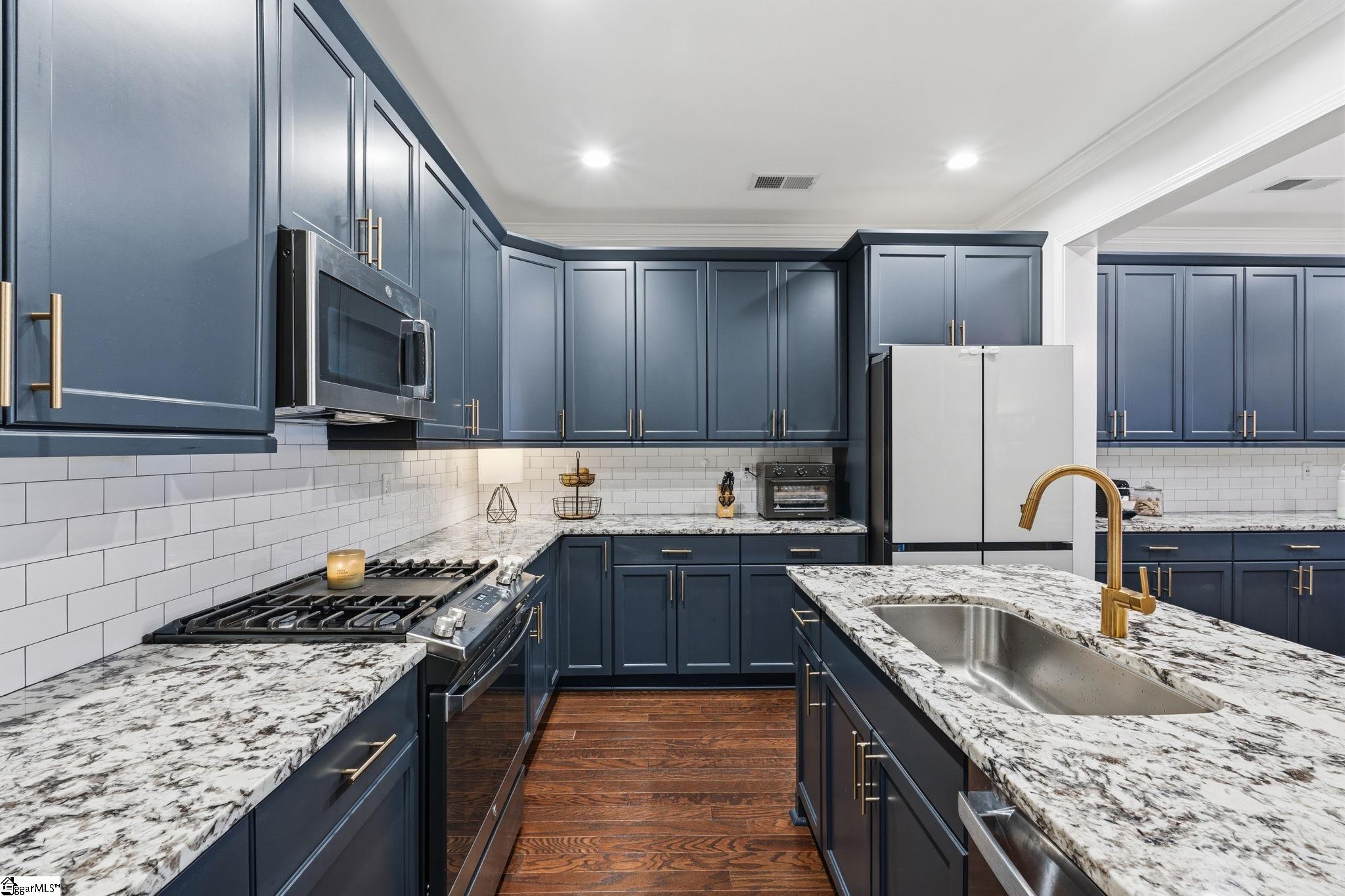 32 Peckham Street Greenville, SC 29607