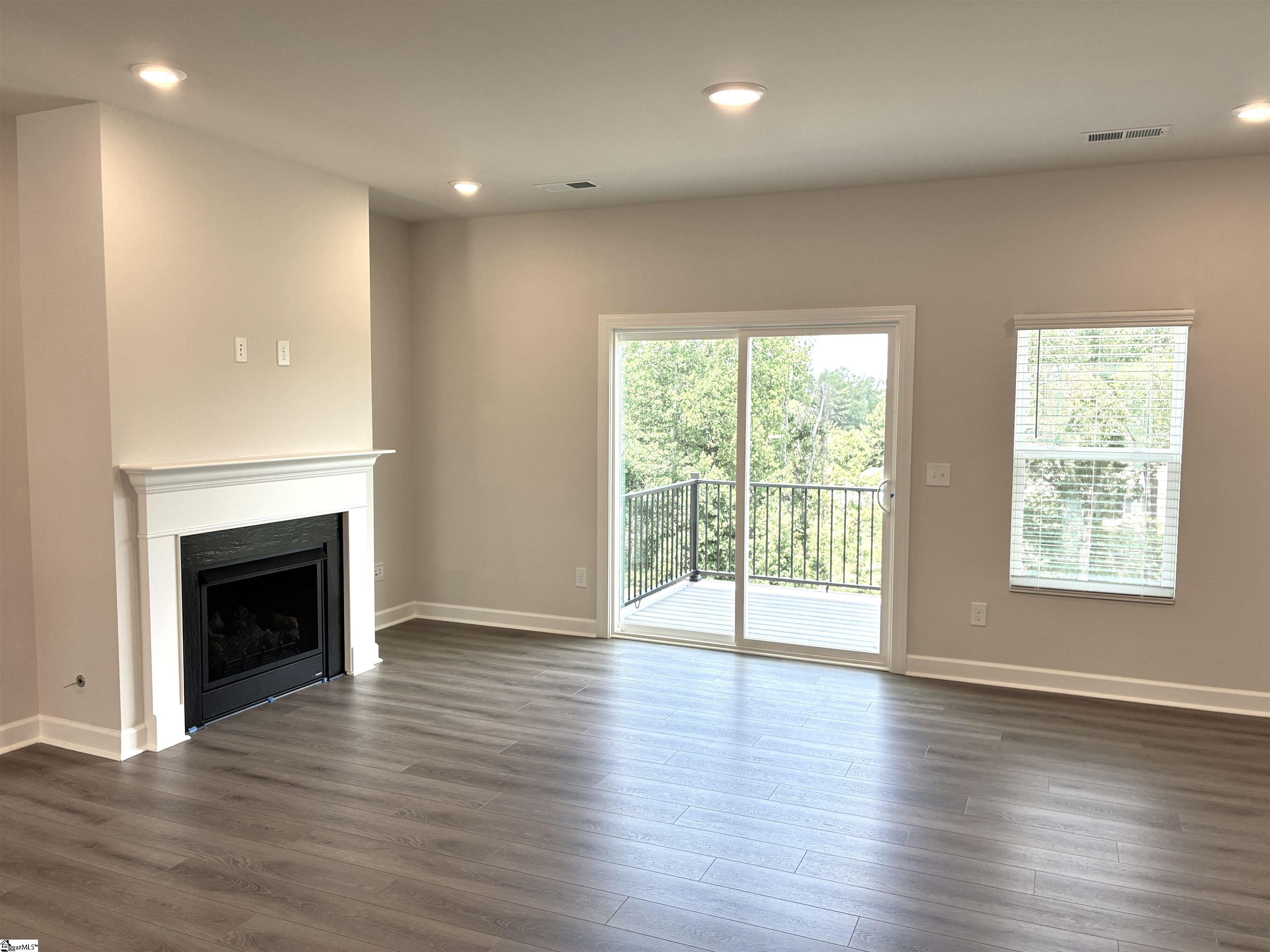 25 Pikewood Lane Greenville, SC 29607