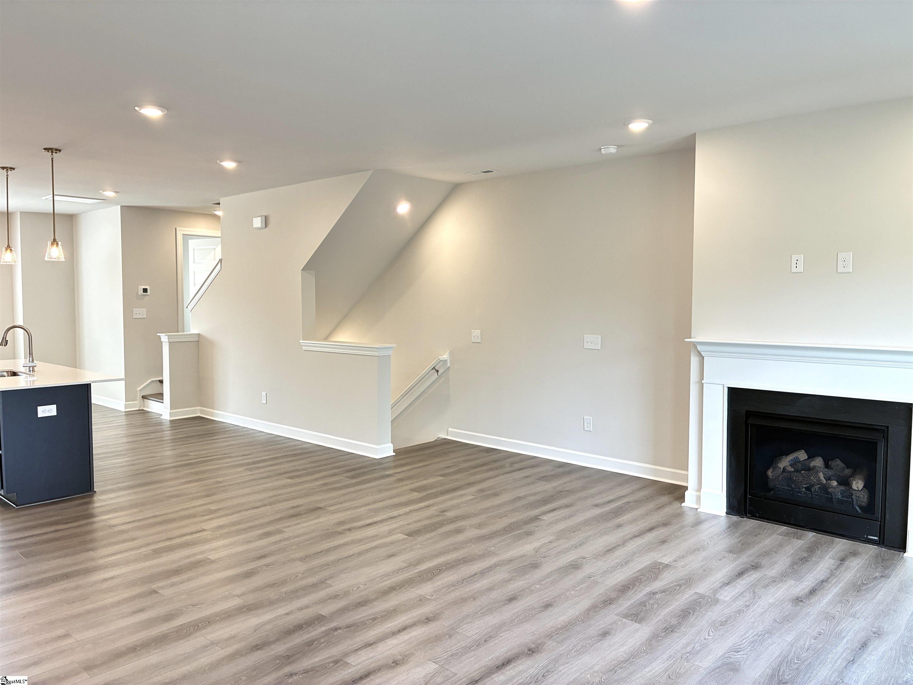 25 Pikewood Lane Greenville, SC 29607