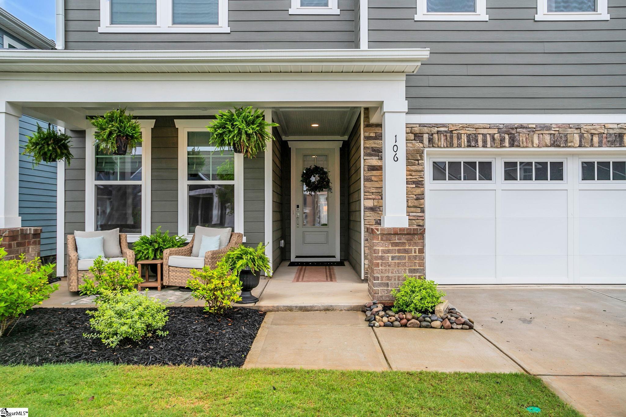 106 Winding Stream Circle Simpsonville, SC 29681