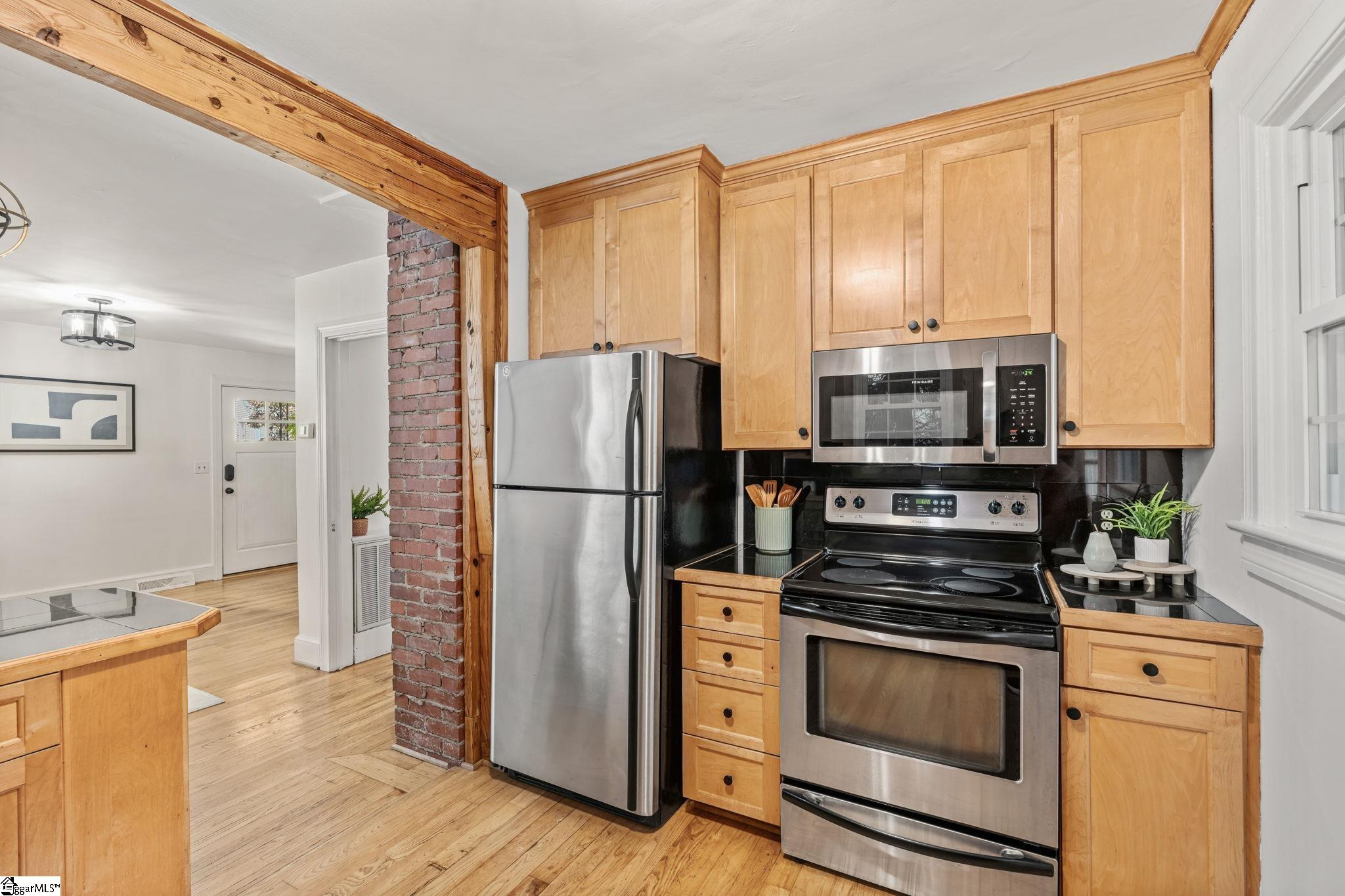 11 Tabor Street Greenville, SC 29609
