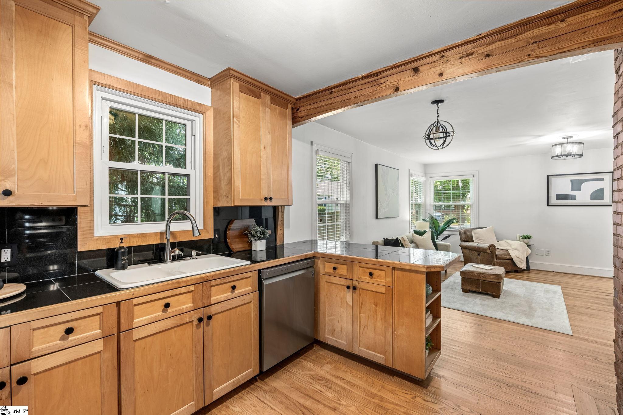 11 Tabor Street Greenville, SC 29609