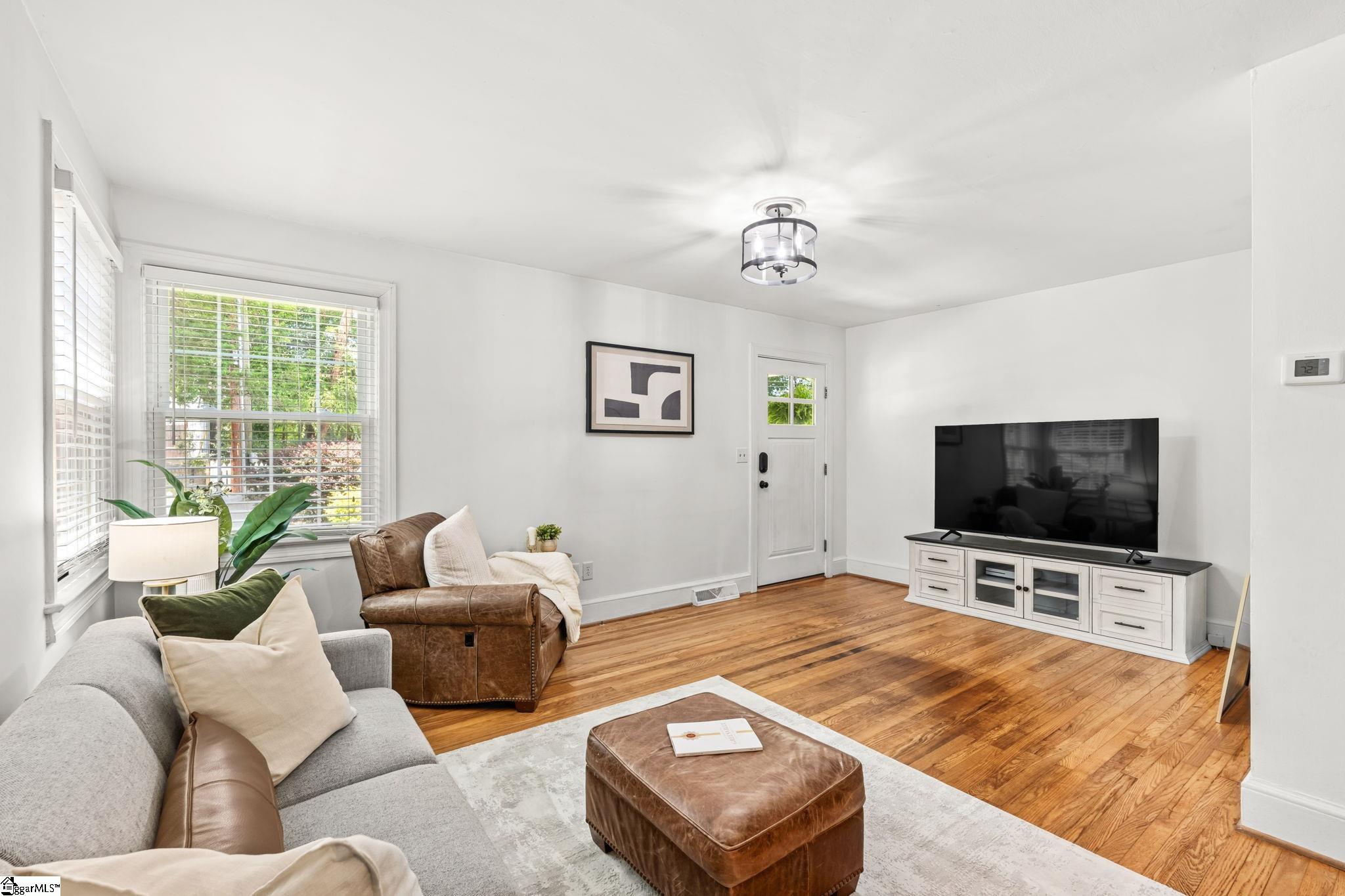 11 Tabor Street Greenville, SC 29609