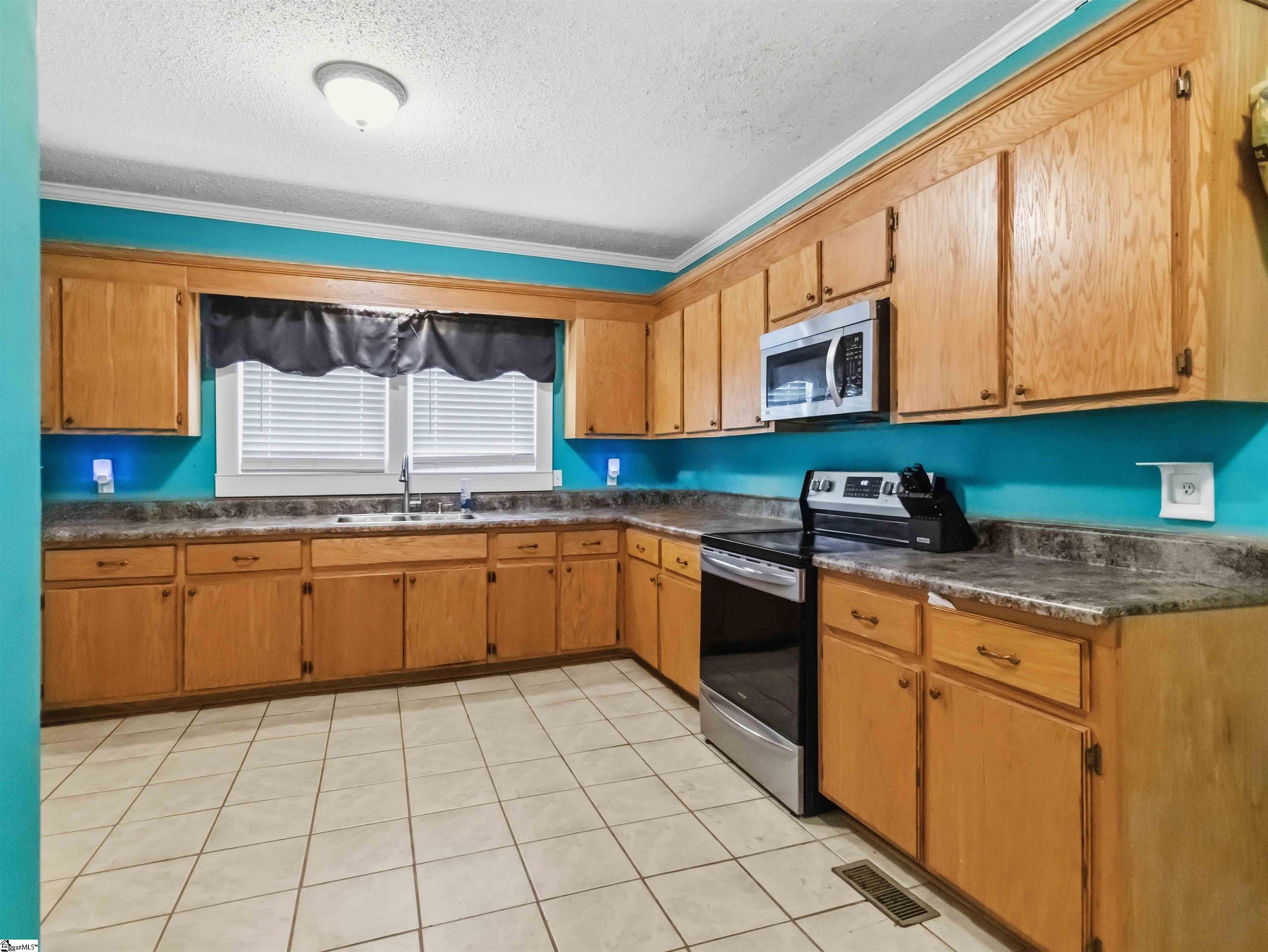 8768 Highway 92 Enoree, SC 29335