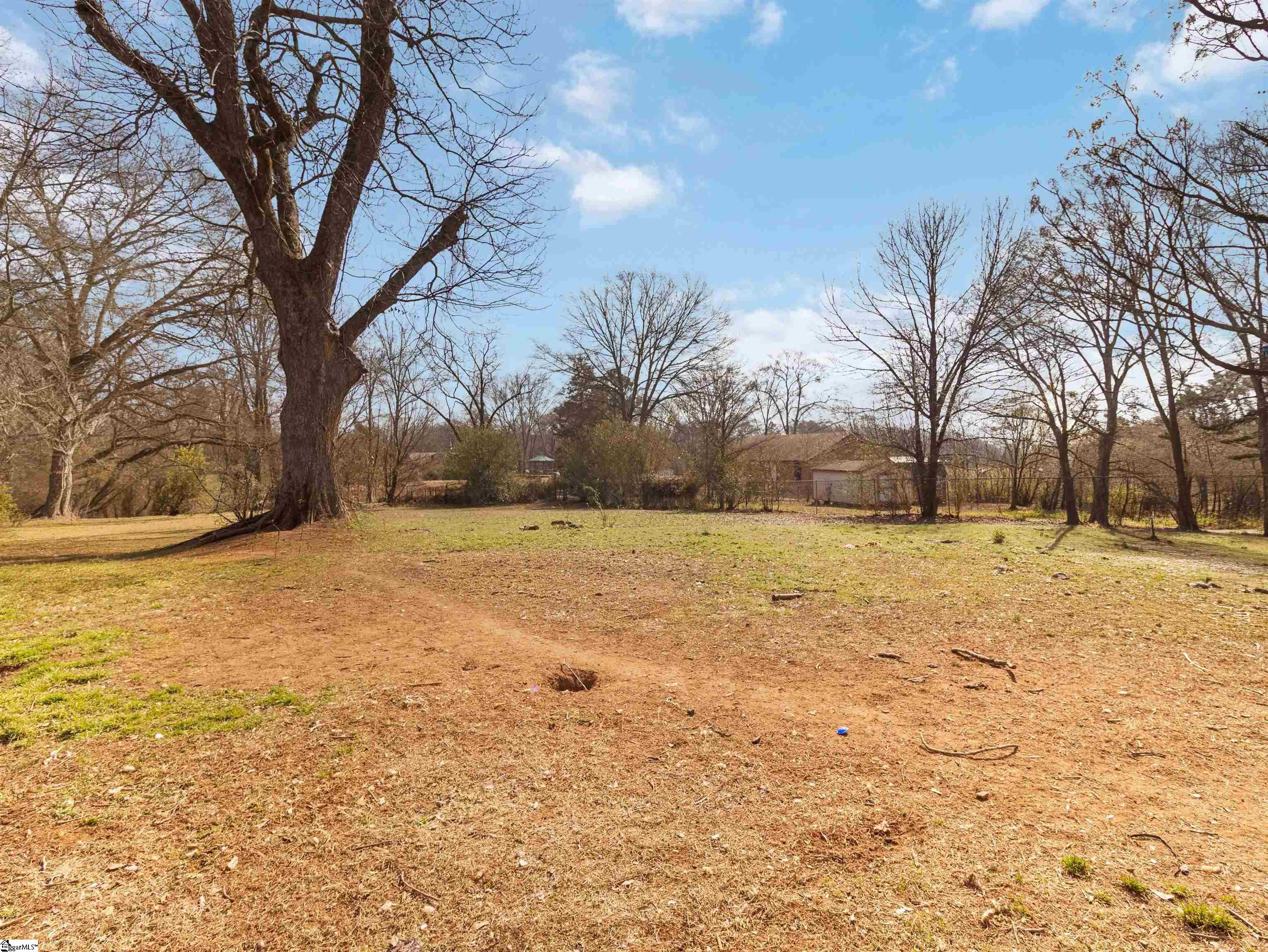 8768 Highway 92 Enoree, SC 29335