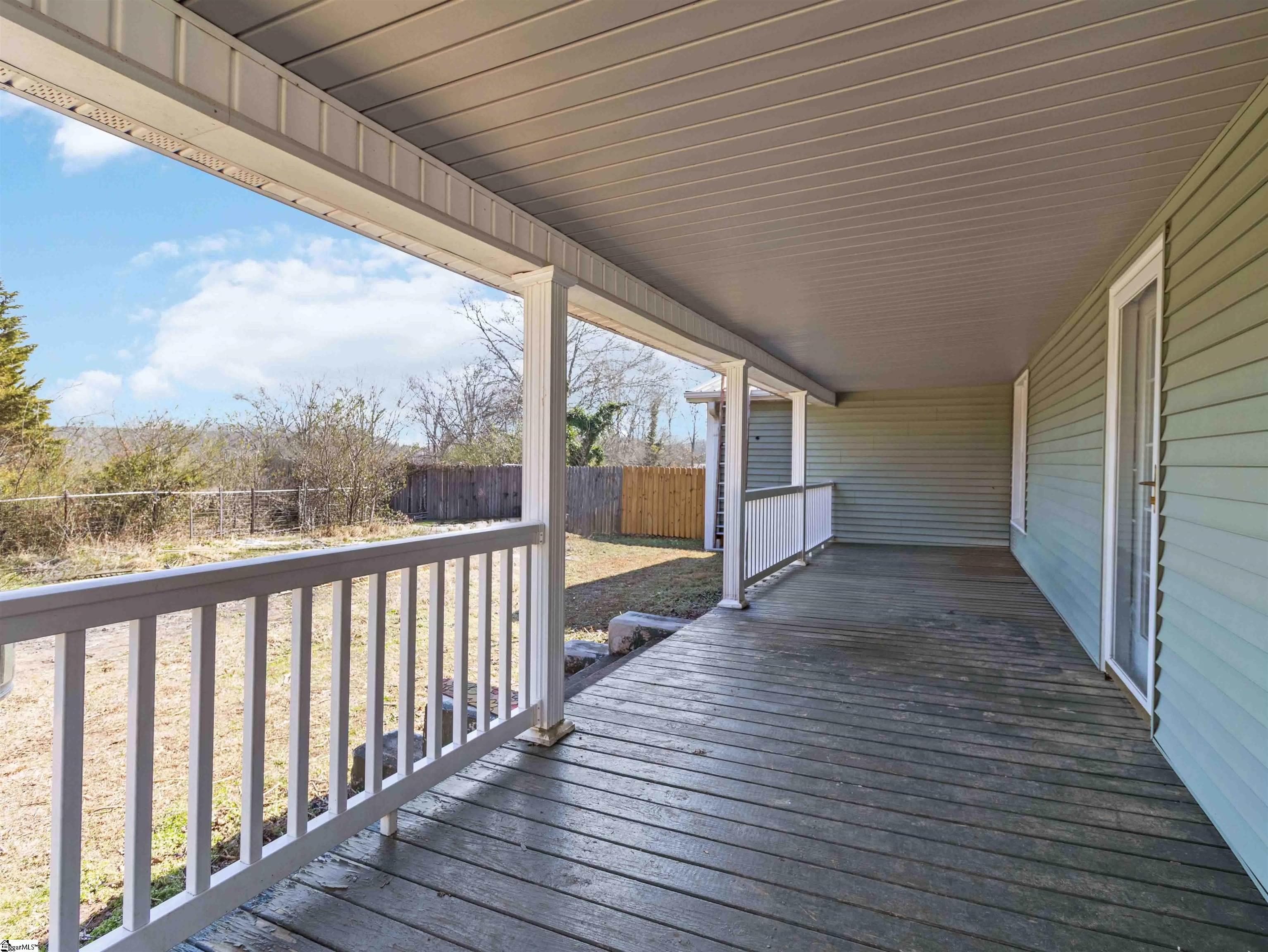 8768 Highway 92 Enoree, SC 29335