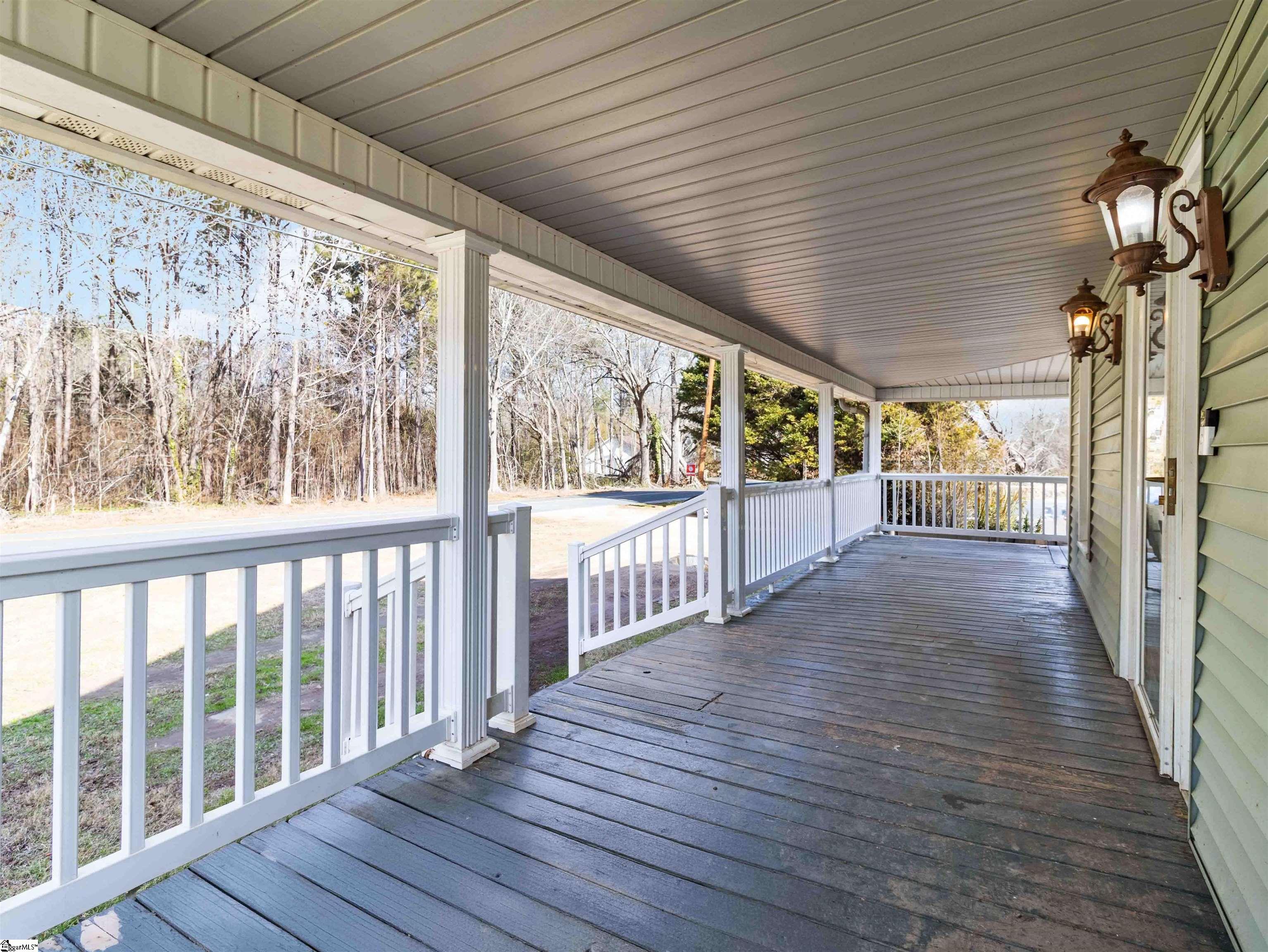 8768 Highway 92 Enoree, SC 29335