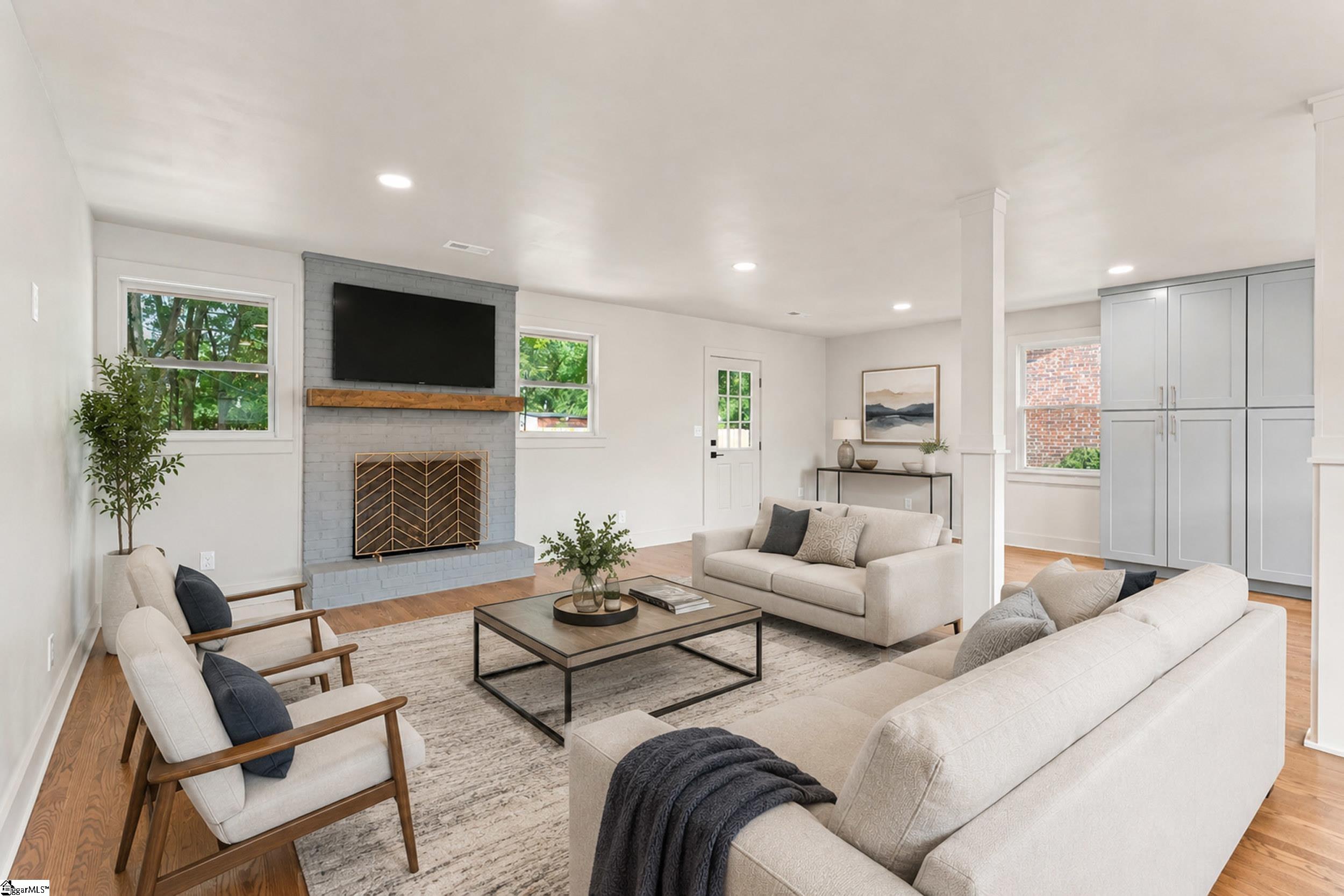 28 Kendal Green Drive Greenville, SC 29607