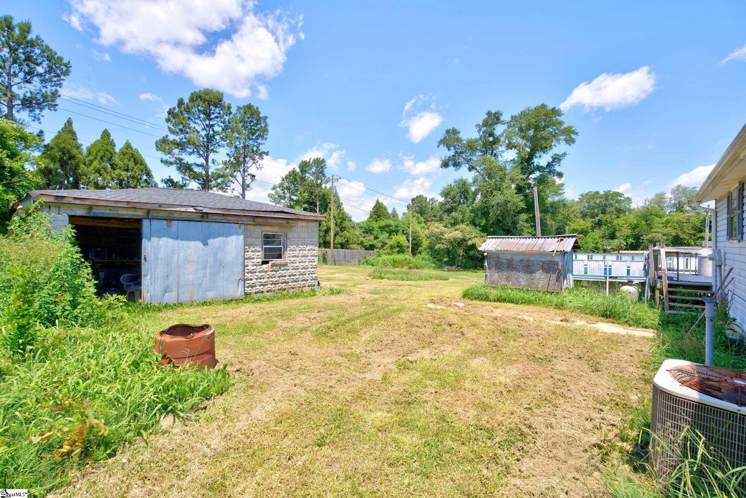 121 Hadden Heights Road Spartanburg, SC 29301