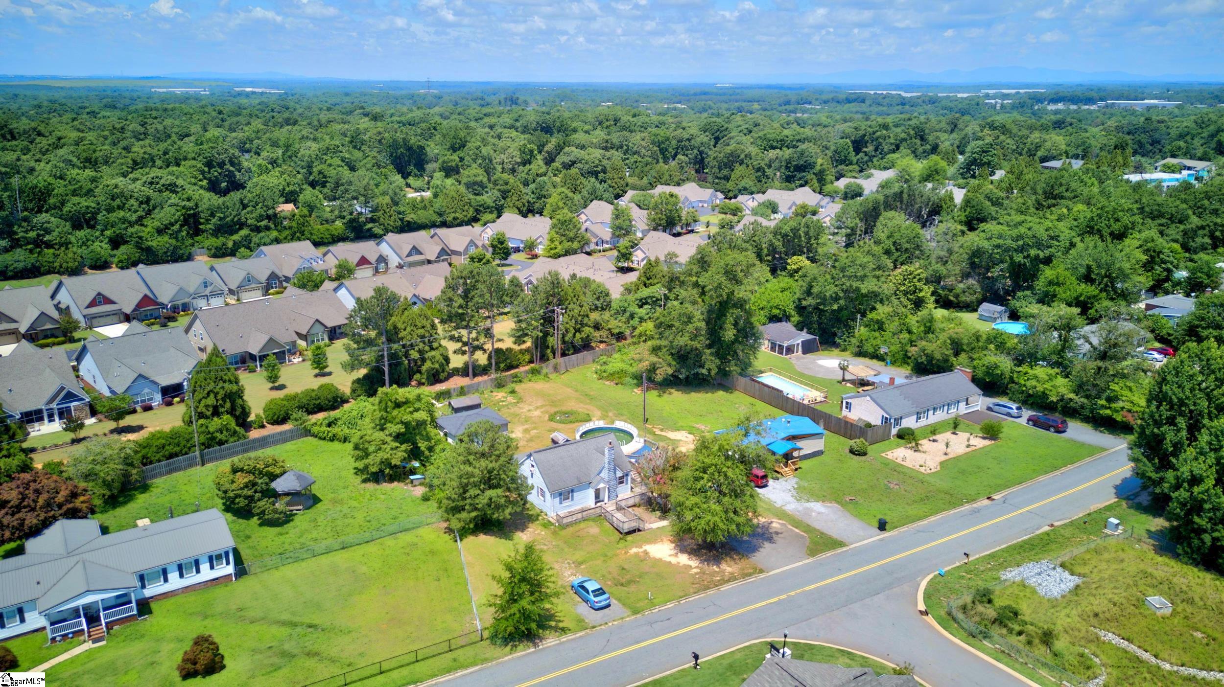121 Hadden Heights Road Spartanburg, SC 29301