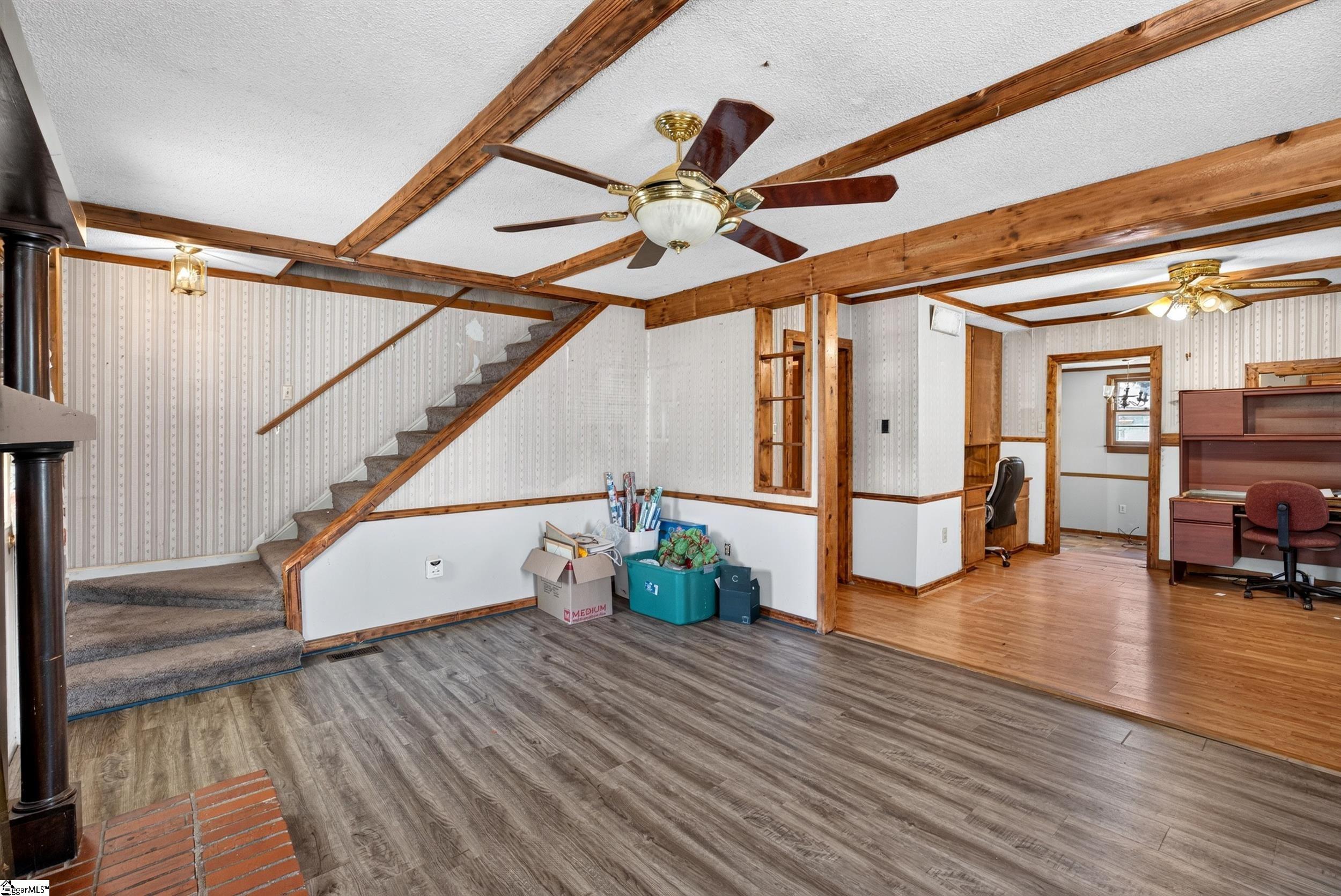 121 Hadden Heights Road Spartanburg, SC 29301