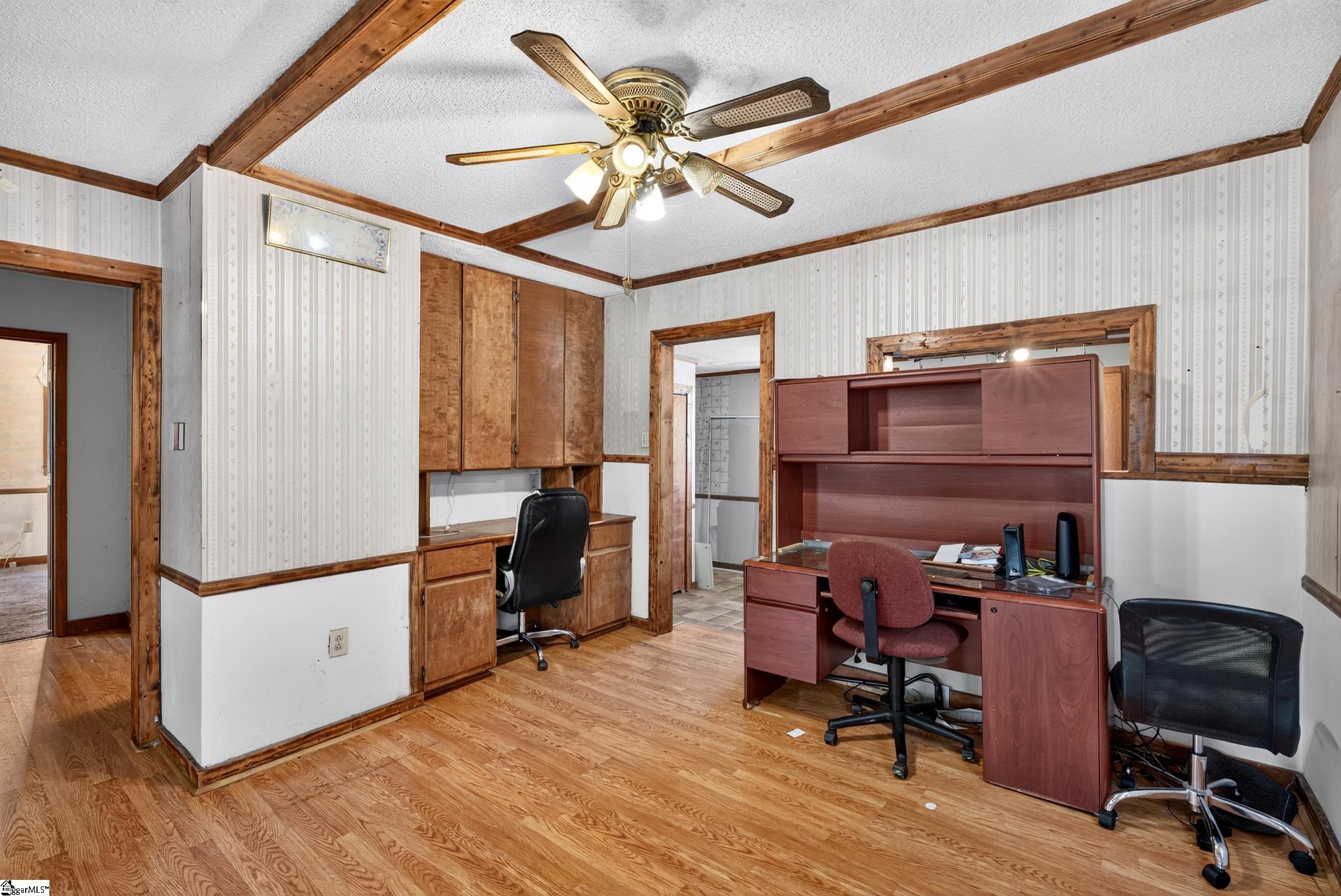 121 Hadden Heights Road Spartanburg, SC 29301