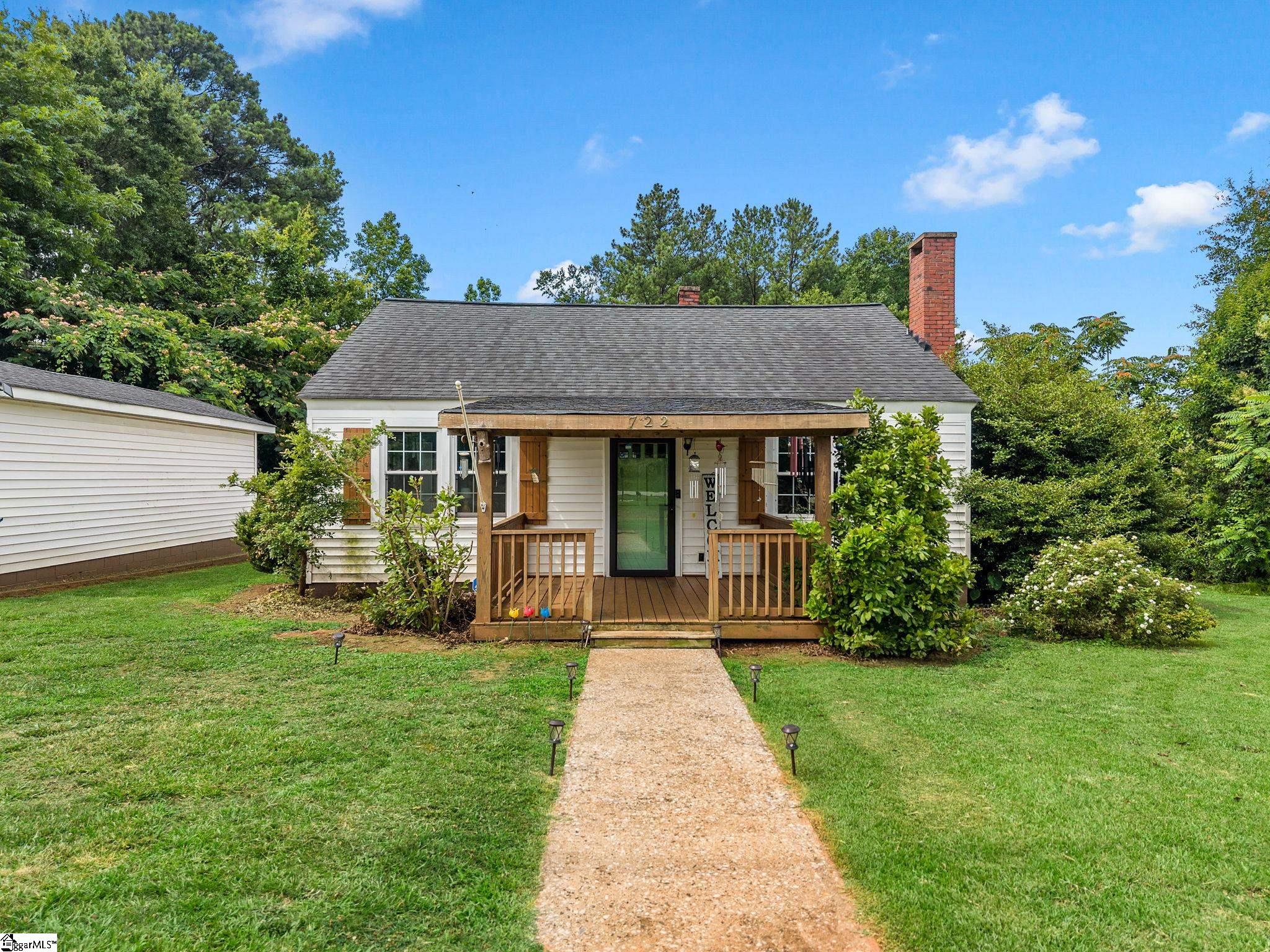 722 Syphrit Road Wellford, SC 28385