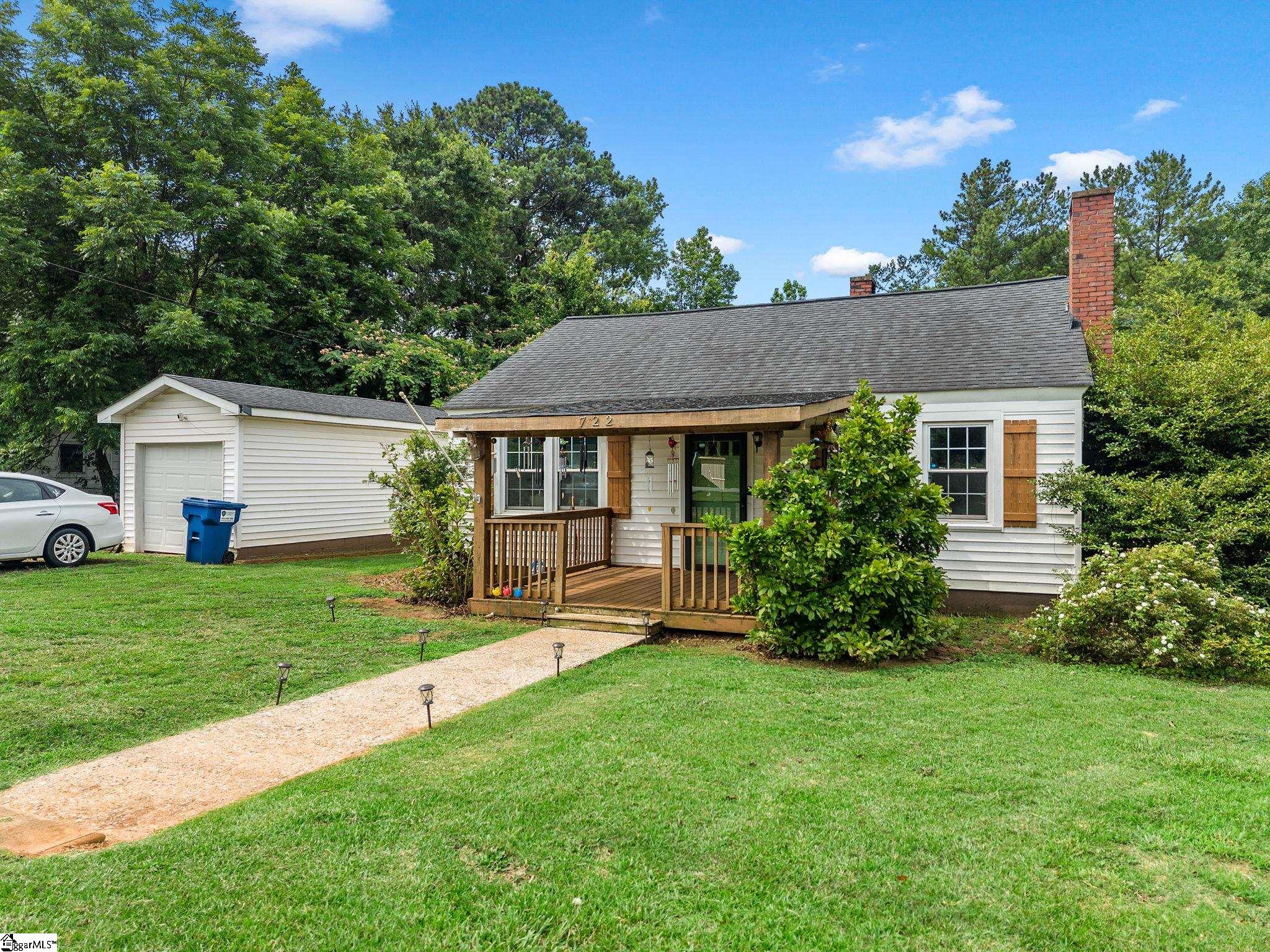 722 Syphrit Road Wellford, SC 28385