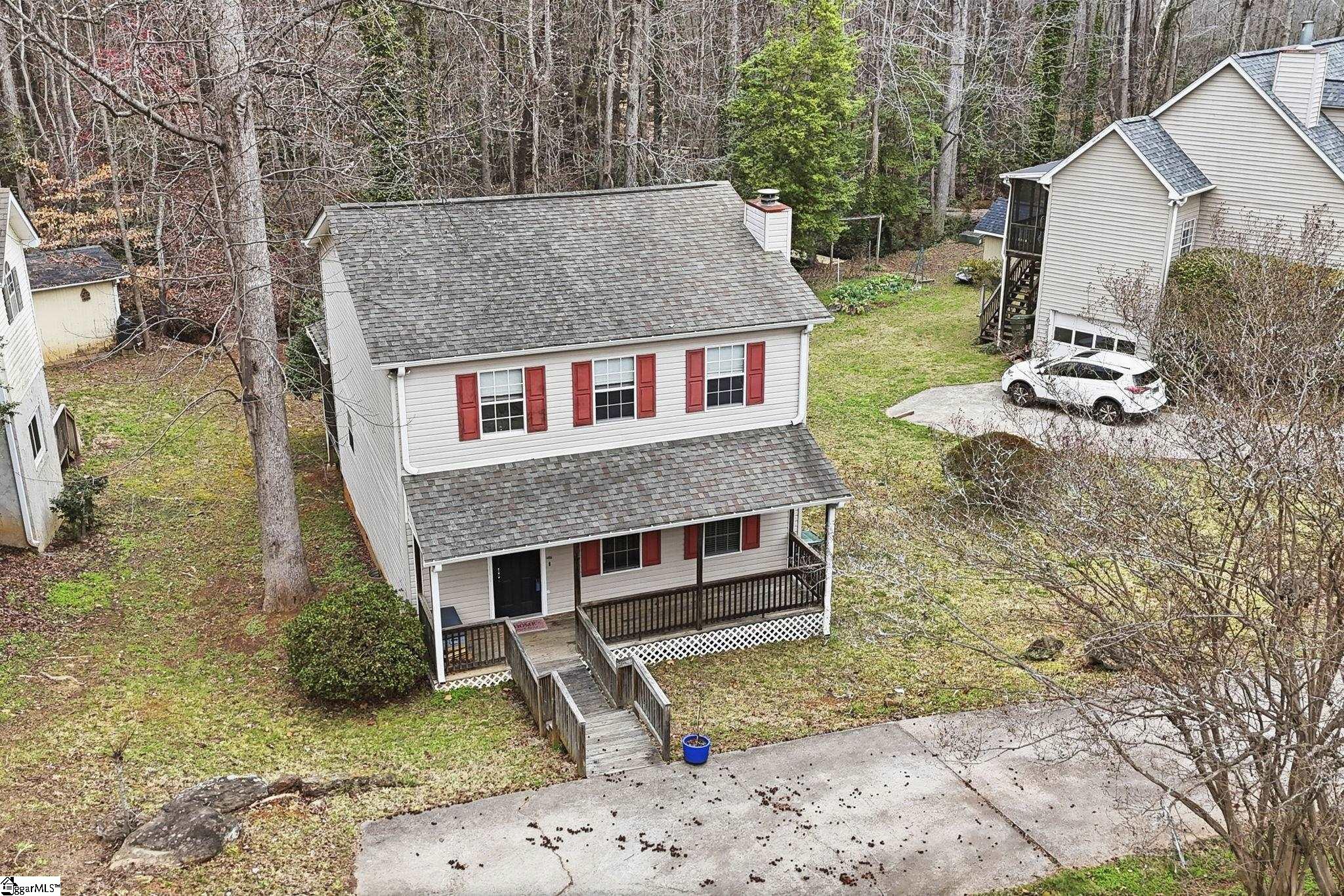 1301 Winding Way Taylors, SC 29687-4449