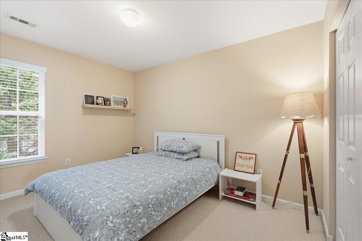 16 Rock Side Court Greenville, SC 29615