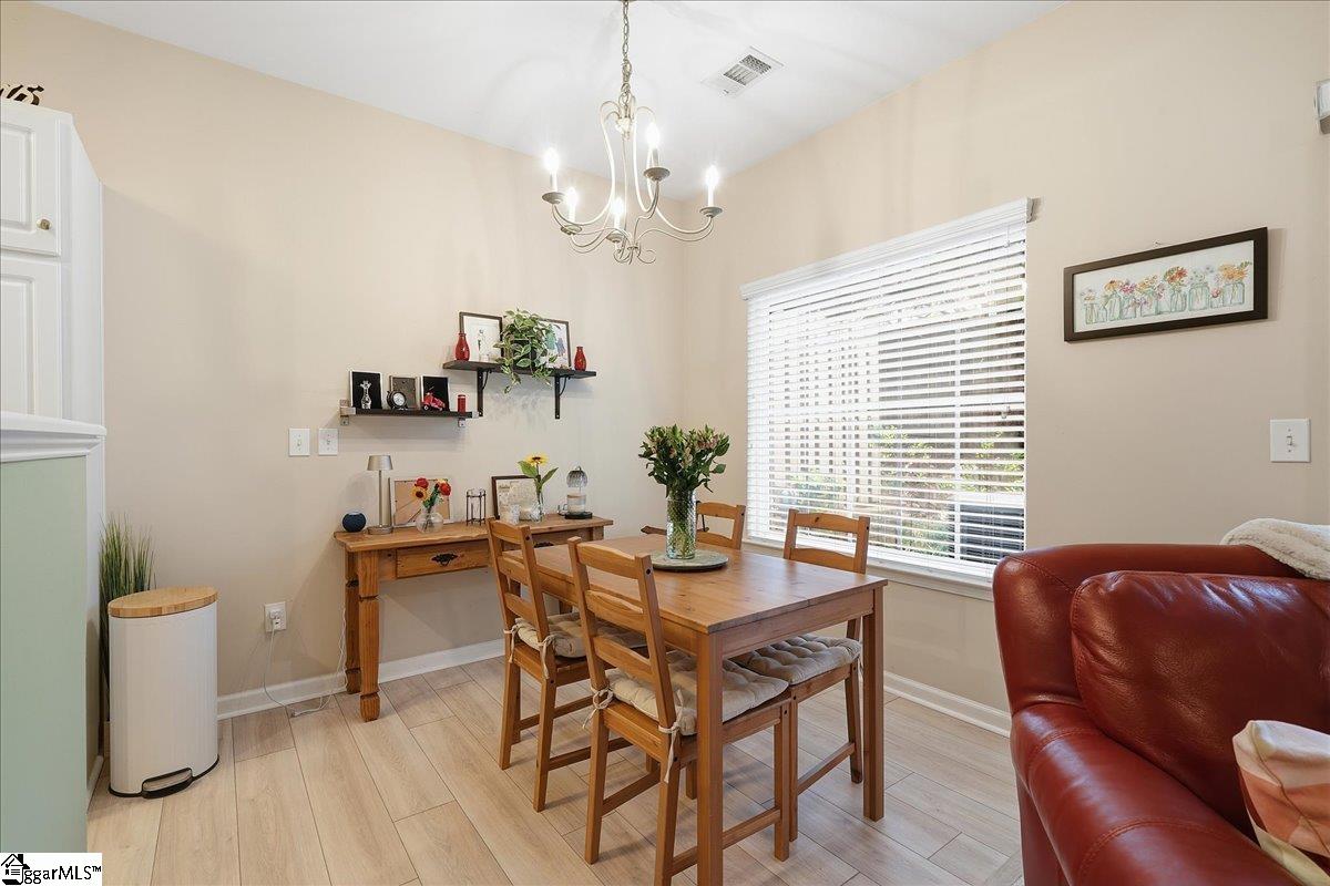 16 Rock Side Court Greenville, SC 29615
