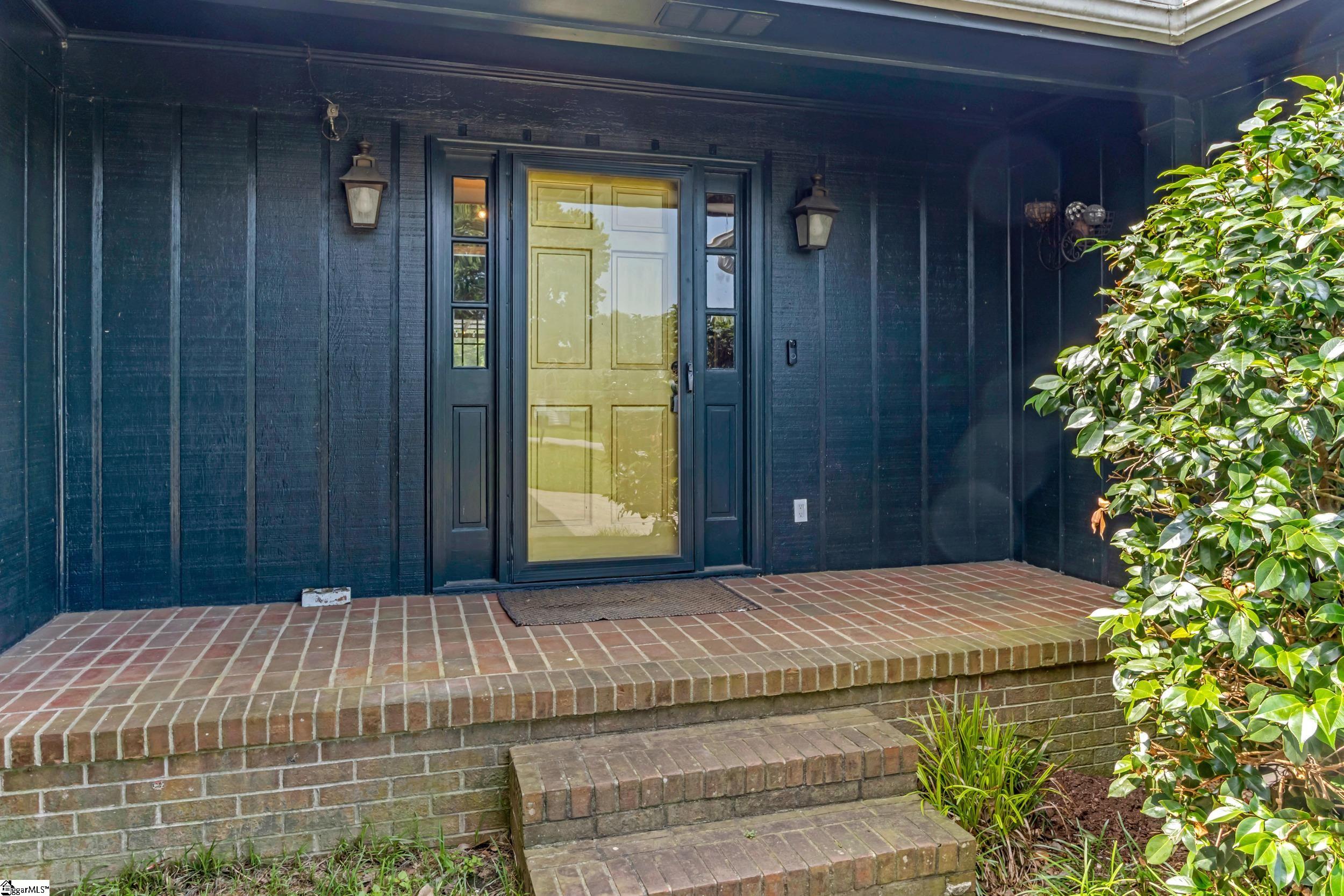 234 Country Glen Pelzer, SC 29796