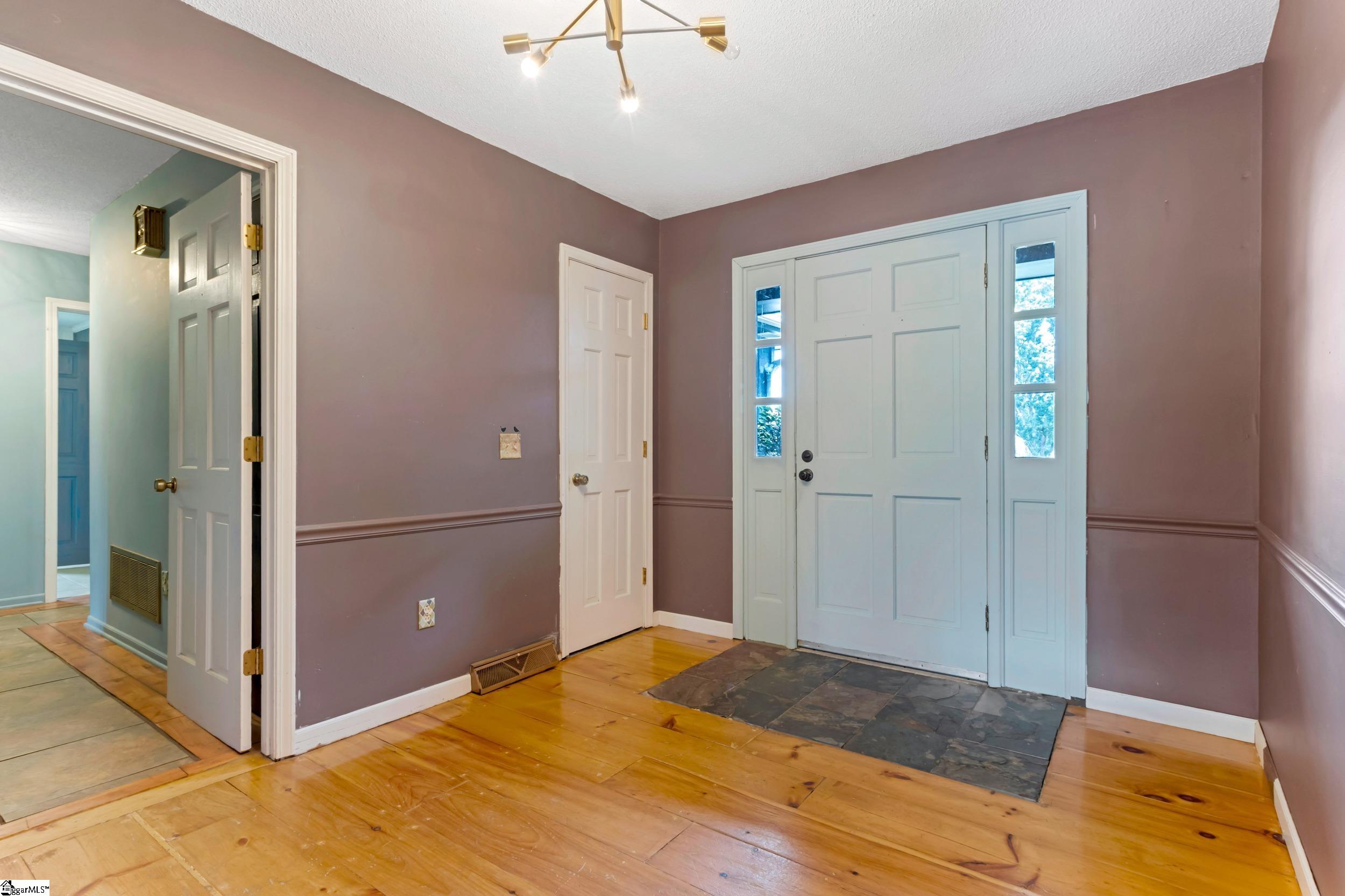 234 Country Glen Pelzer, SC 29796
